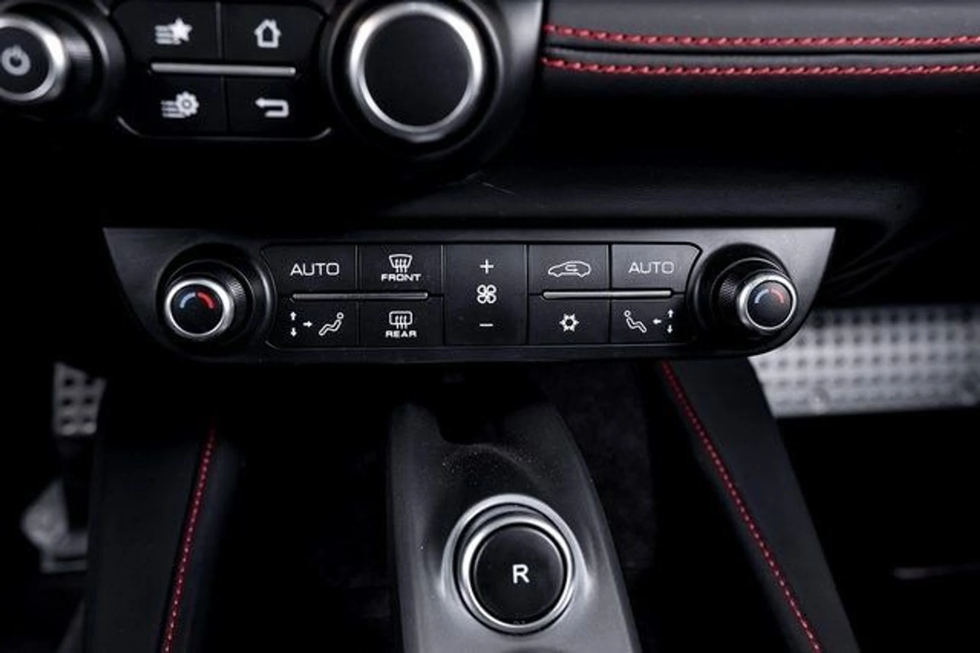 mph045_1297762783_900399fb20a2254d959deea6c49ea5d0x_ff21983d0d