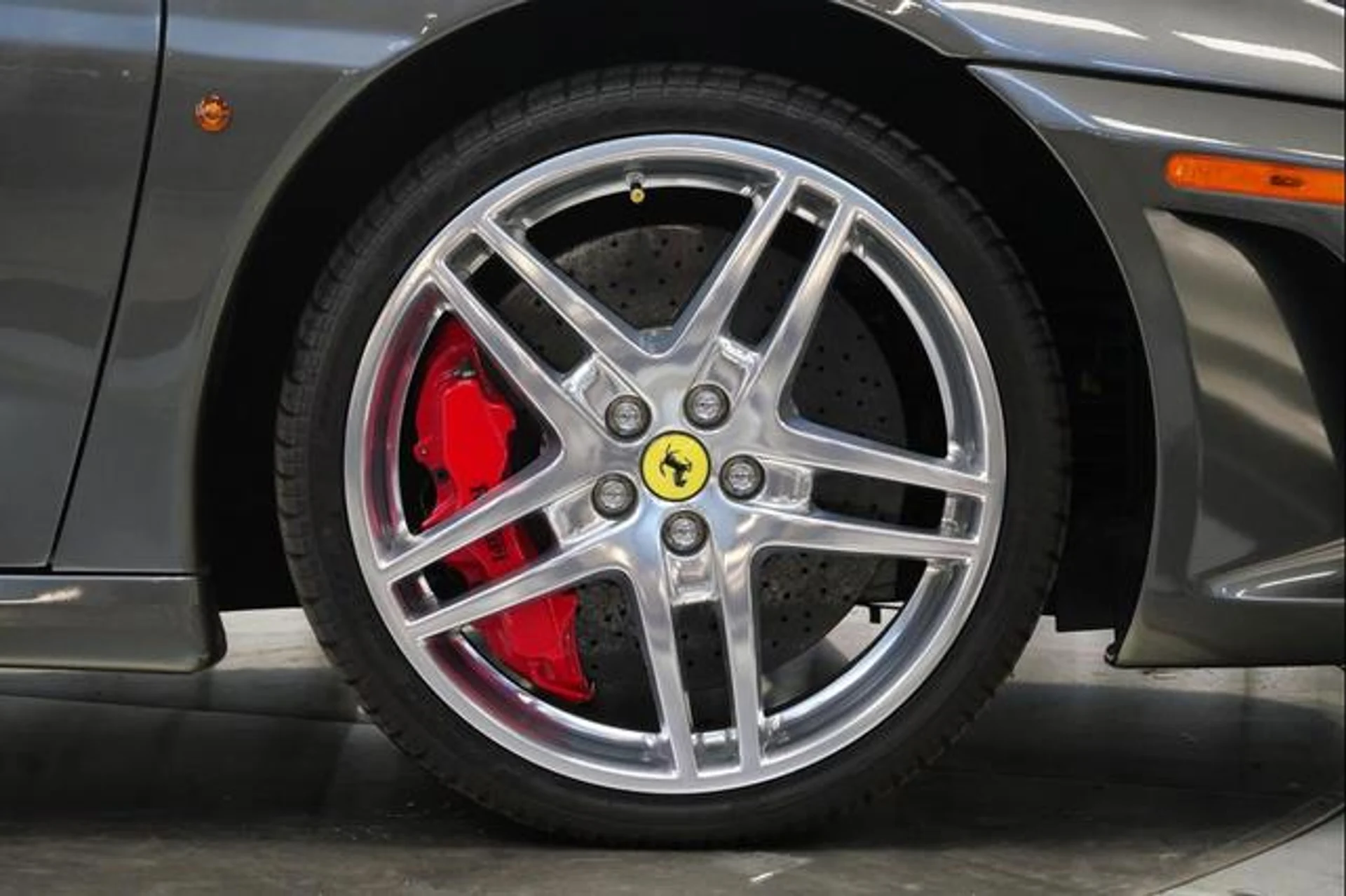 mph045_1298750169_a_J_7_SV_4_Cm_Nci_Nv_Lgq_Hf_Rob_L_Bb_W8_c65e6d6400