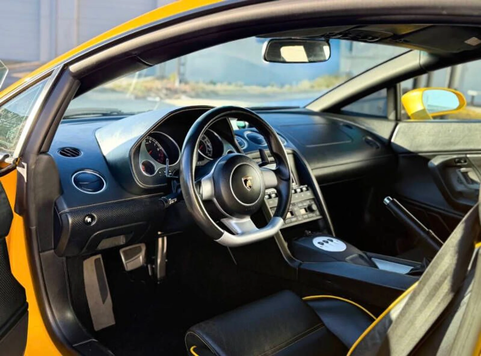 mph045_1311644952_2008_lamborghini_gallardo_base_awd_2dr_coupe_868de3a31a