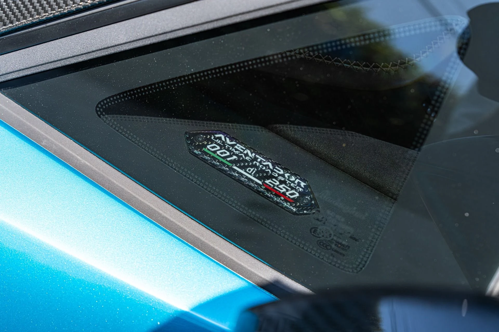 mph045_1319662452_Used_2022_Lamborghini_Aventador_LP_780_4_Ultimae_1755037008_22ed34d9f3