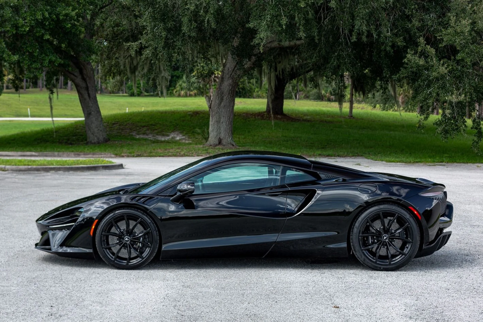 mph045_1341728197_440_p46_l_8346a58d3a