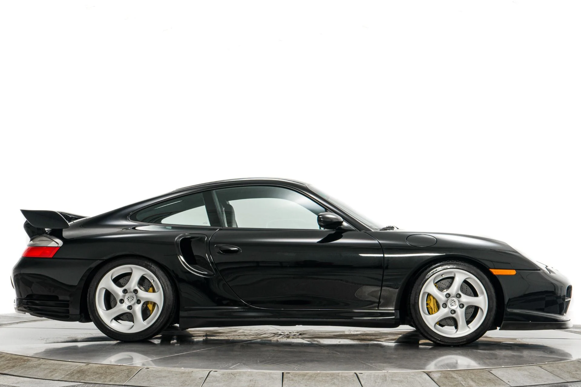 mph045_1360745245_Used_2003_Porsche_911_GT_2_Very_Low_Miles_Extremely_Rare_Clean_Car_1769121502_52fe3cfc7c