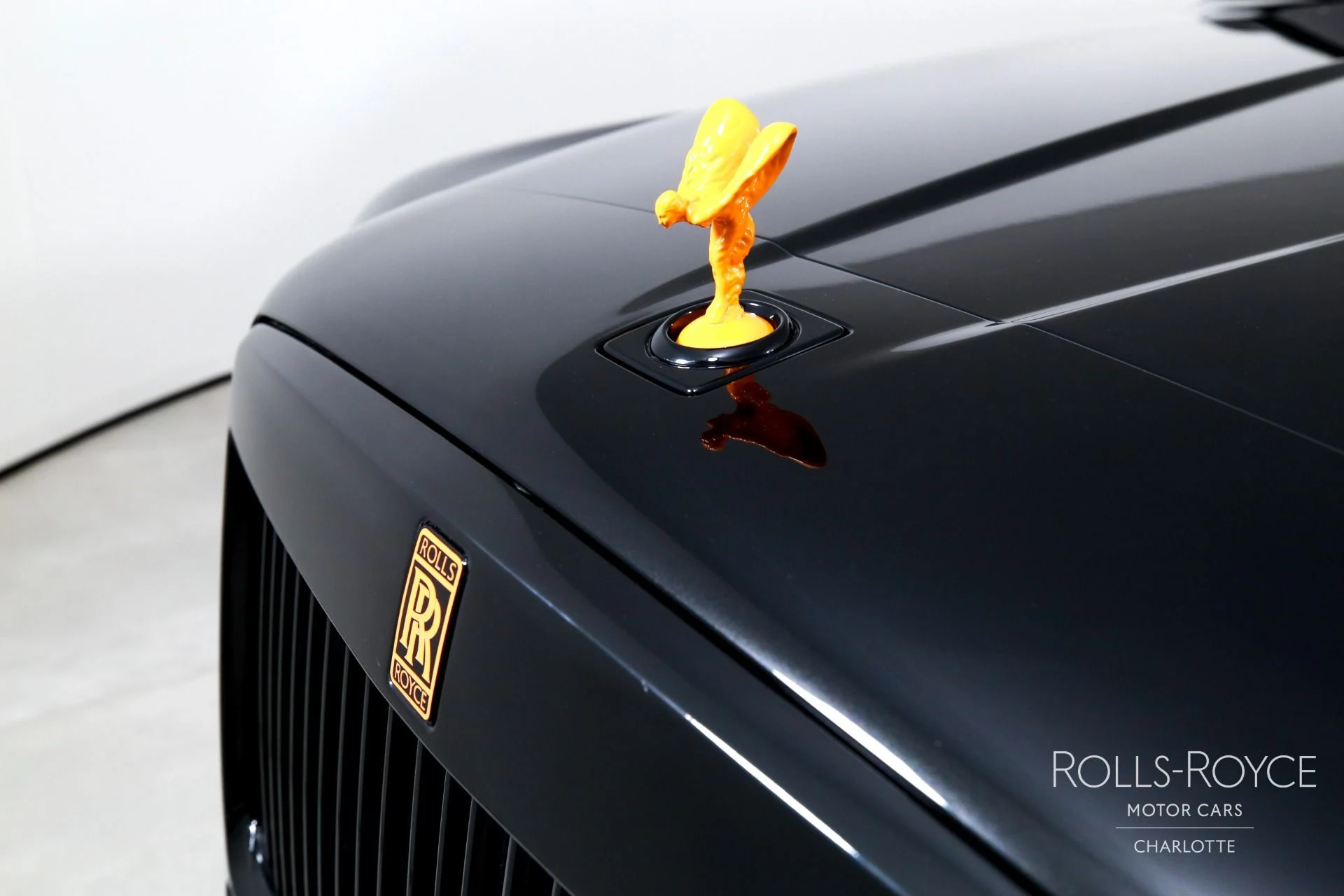 mph045_1363113537_Used_2023_Rolls_Royce_Cullinan_1780092744_82709a8c71