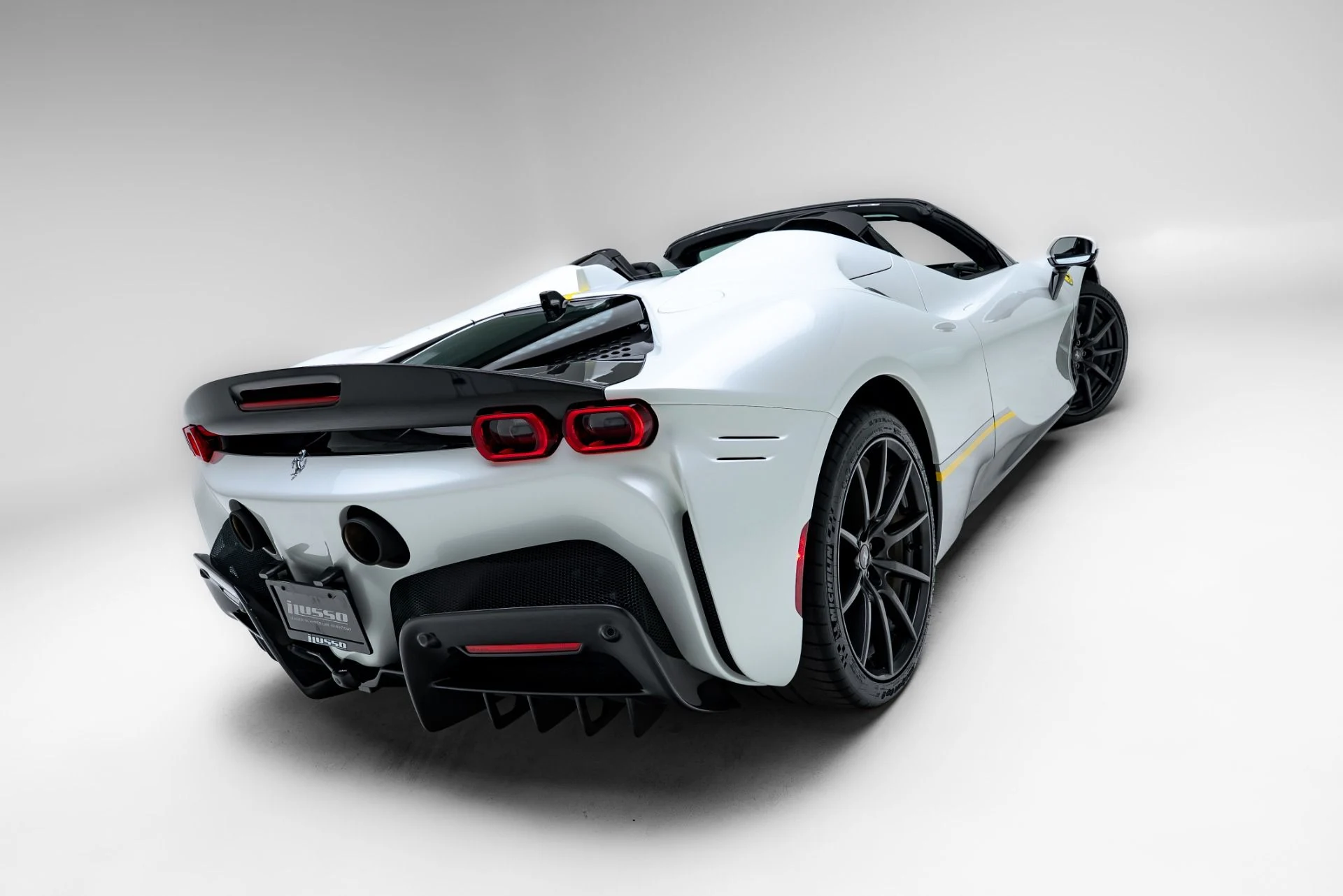 mph045_1365702255_Used_2024_Ferrari_SF_90_Spider_1777485050_a98359fcdd