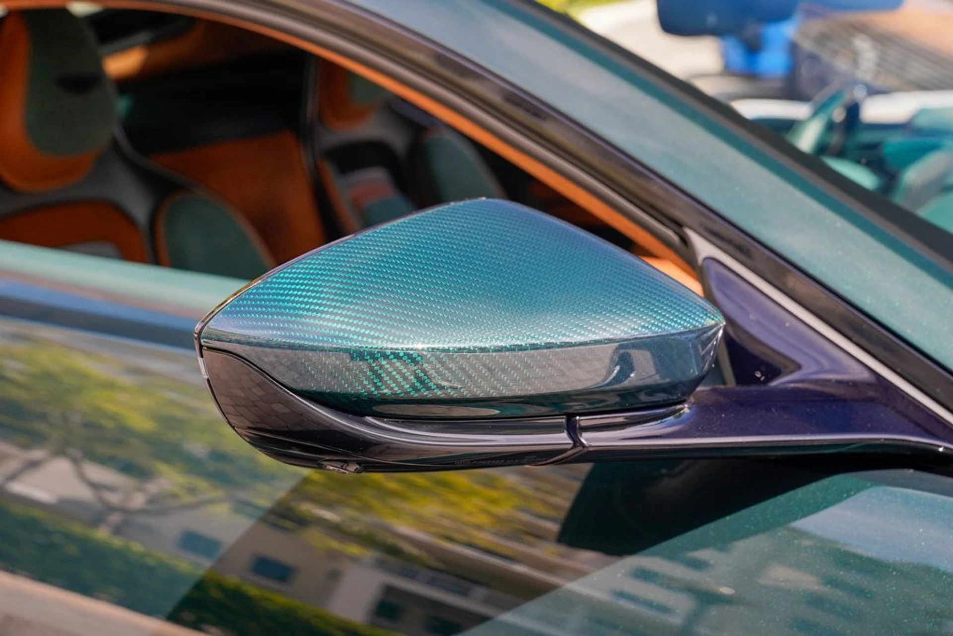 mph045_1378584441_used_2023_aston_martin_vantage_v12coupe_14354_22896697_46_1024_292a97680e