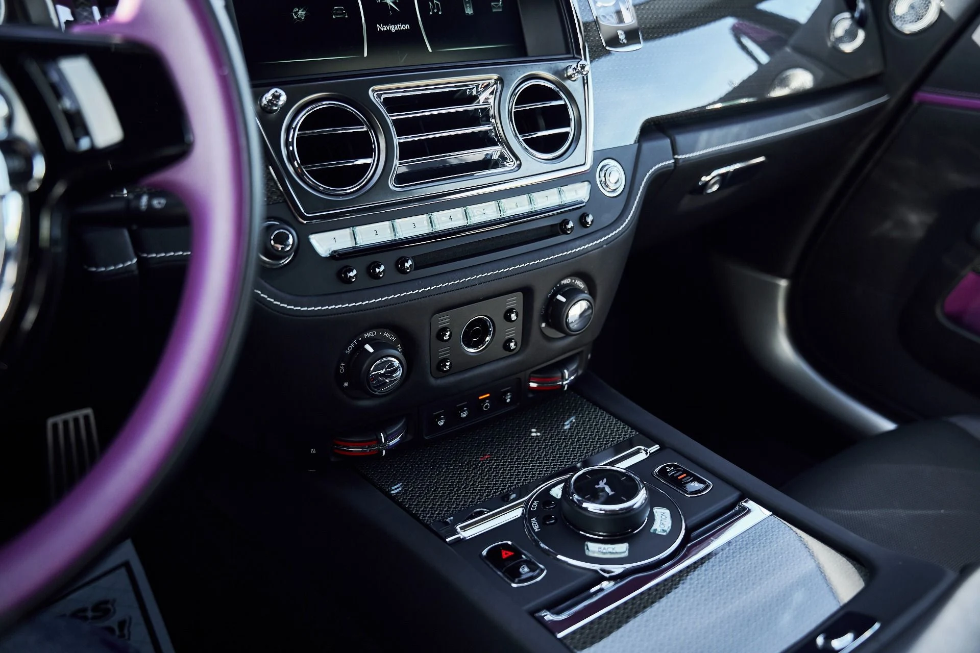 mph045_1417533351_Used_2020_Rolls_Royce_Wraith_Base_1774310833_1b022812ca