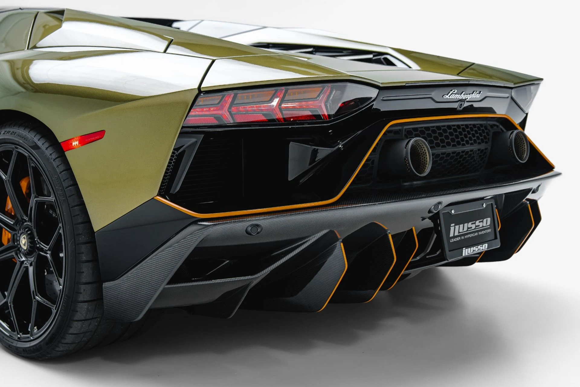 mph045_1434972545_Used_2022_Lamborghini_Aventador_LP_780_4_Ultimae_1792689460_e04d9b1c70