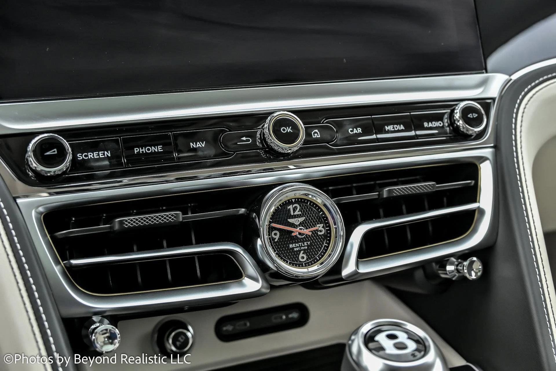 mph045_1448474322_53daa00e7724bb7c20343269d790c929x_683701d0bd