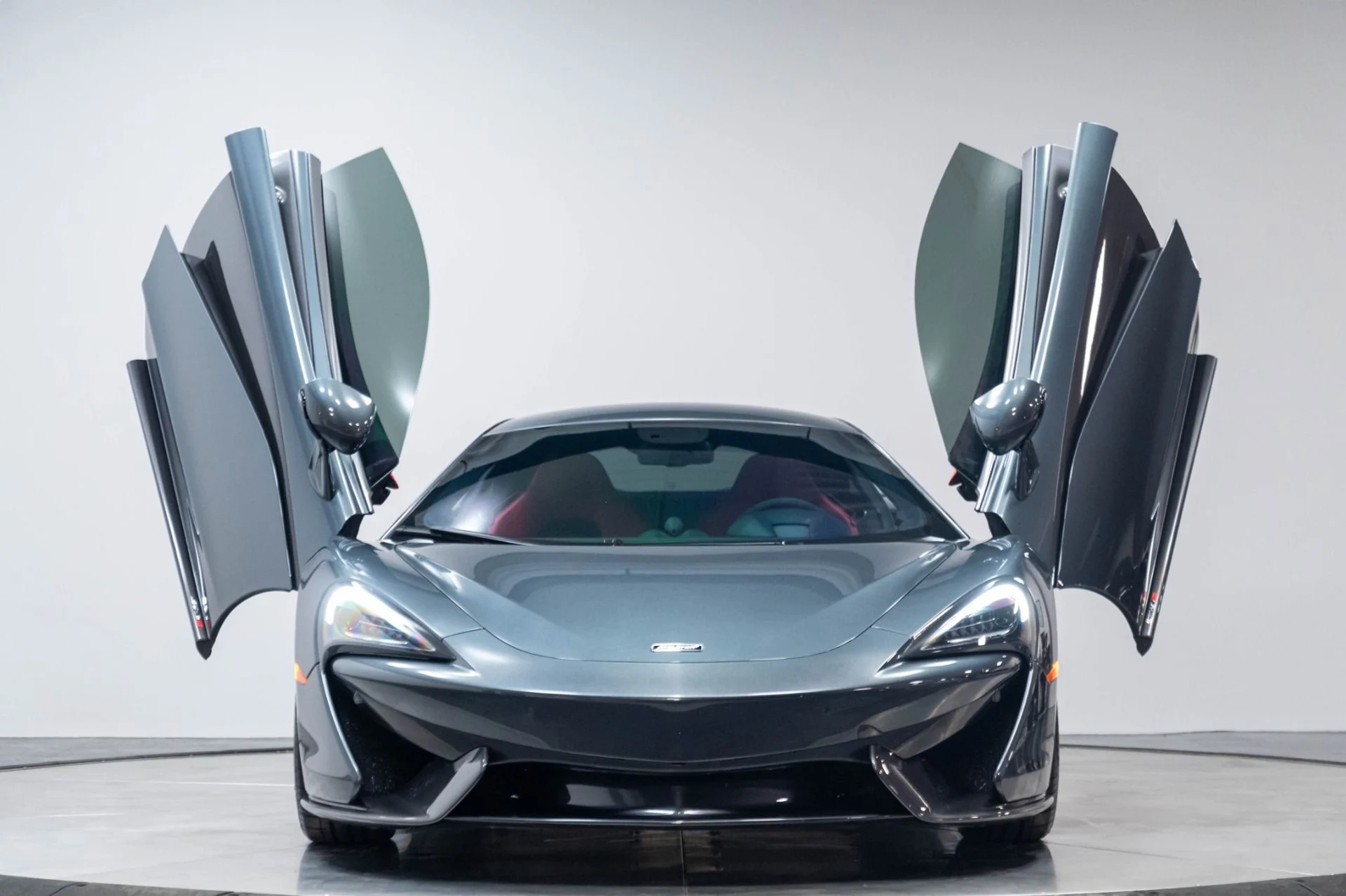 mph045_1469542276_Used_2019_Mc_Laren_570_S_1783628285_c7a0cc1640