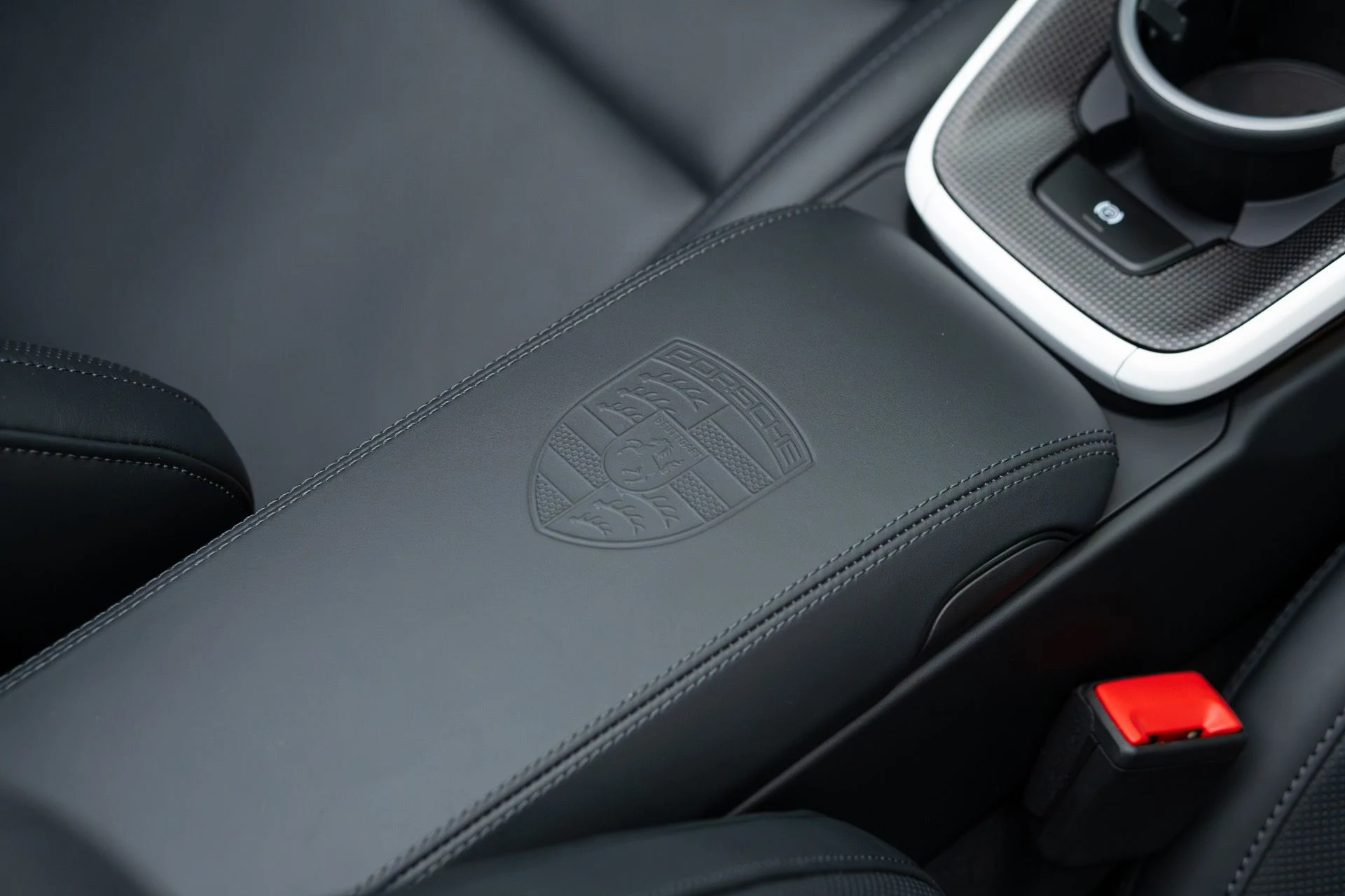 mph045_1481891552_Used_2025_Porsche_911_Targa_4_GTS_1769107430_c8d006d371