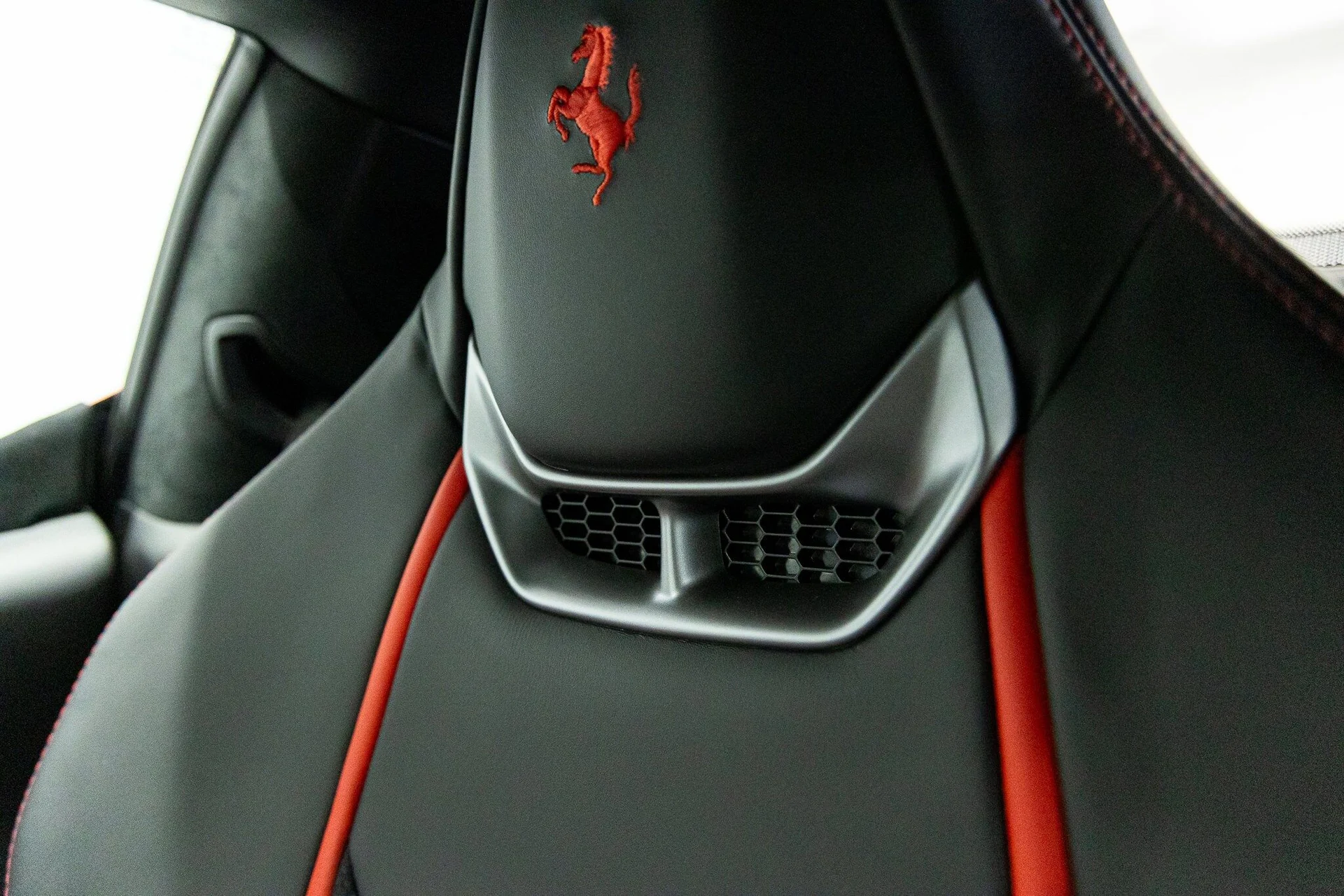 mph045_150729659_d4fa06cdef06d5ff2eeddc60d4eec534x_fa751c419a