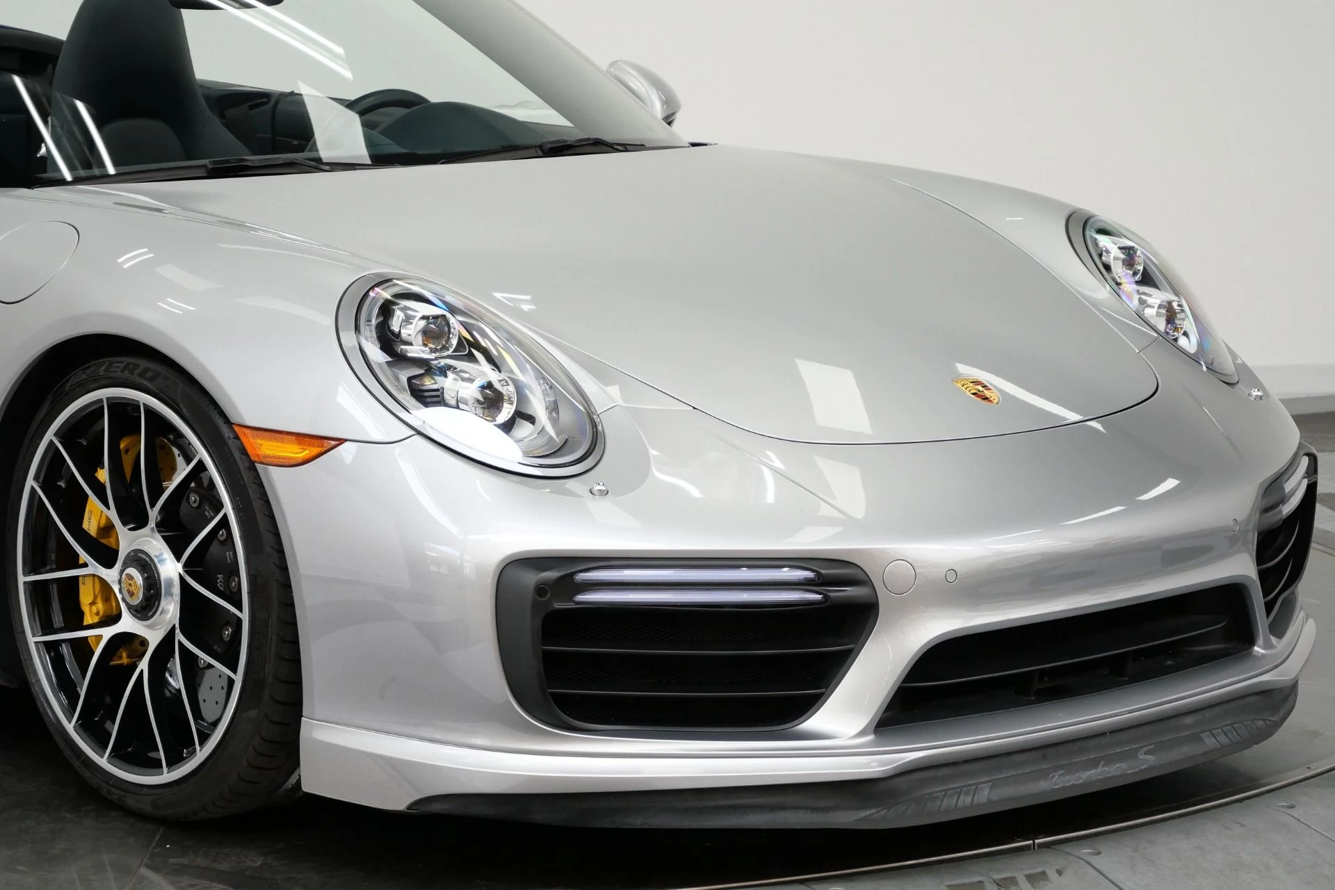 mph045_153118339_Used_2017_Porsche_911_Turbo_S_Cabriolet_580_Horsepower_Heated_and_Ventilated_Seats_1787949311_bf23ac66c9