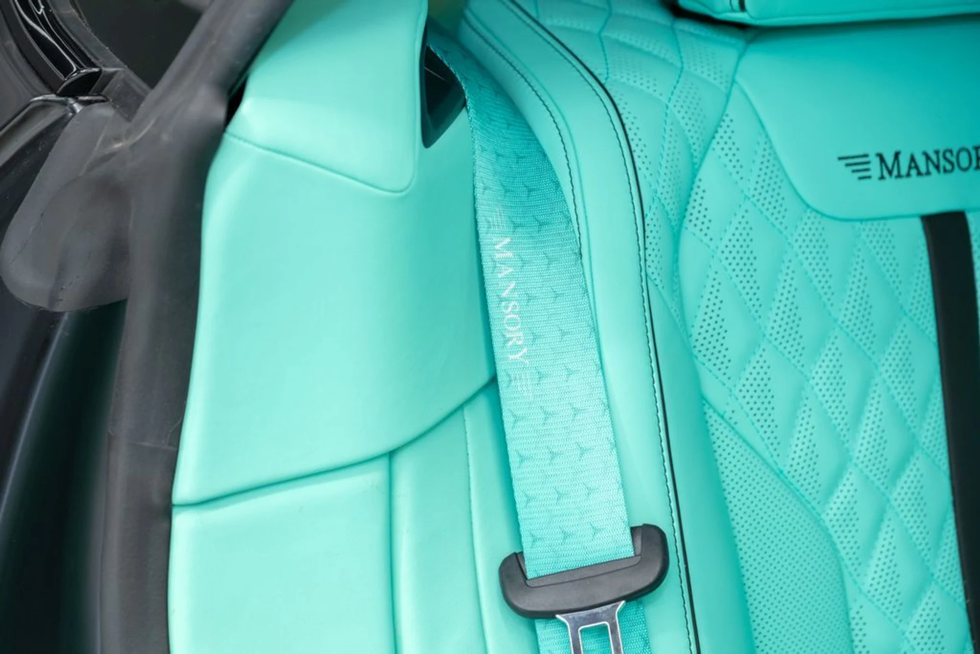 mph045_1545867245_70a0954c88593e6ae7a1e804ac0e9c03_4d5bef5130