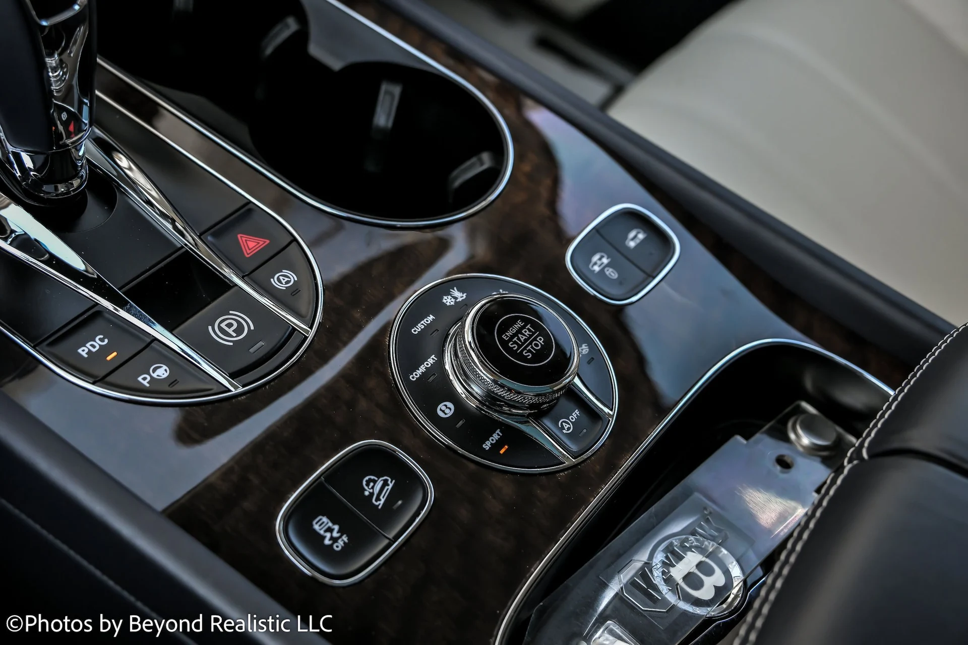 mph045_1552672797_020e3c5f47d7fbbcdf524bf9ad7ba222x_2a435a6e52