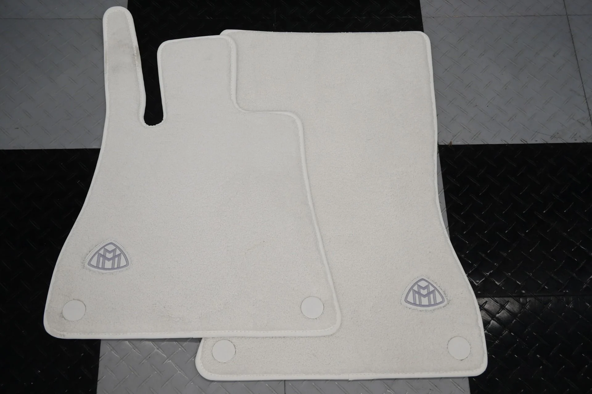 mph045_1559652919_Used_2026_Mercedes_Benz_Maybach_SL_680_Monogram_Series_As_New_Condition_1767976694_a21c156b41