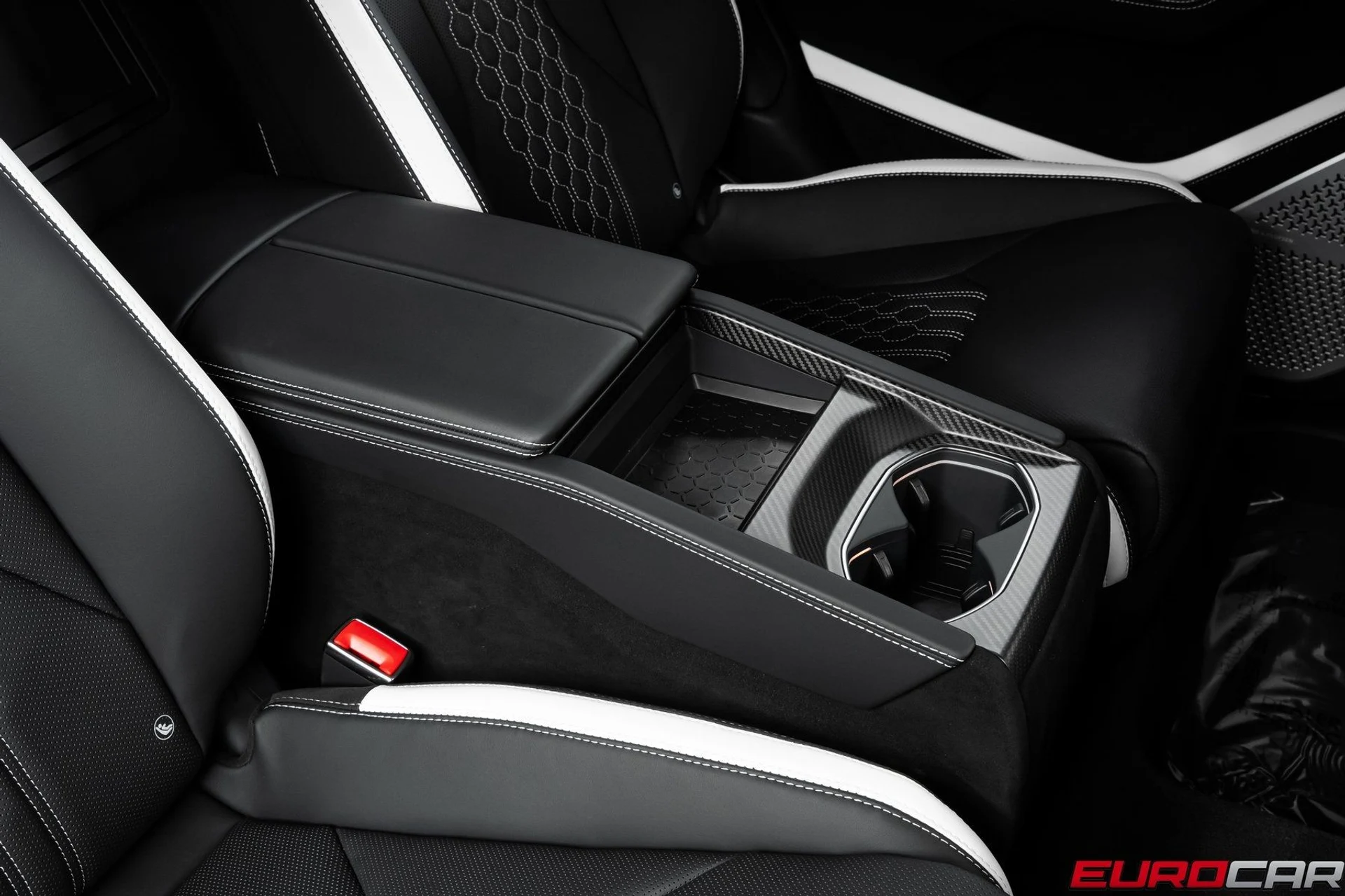 mph045_156041268_image_46_179b42fc12