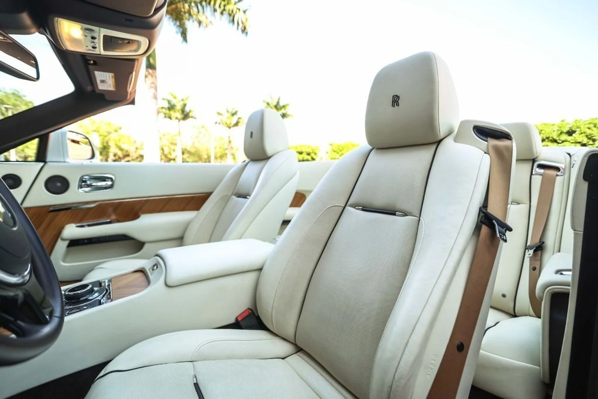 mph045_1562409526_656bdcb8eccb80b8865beb6bdf7fab2e_67628a92ff