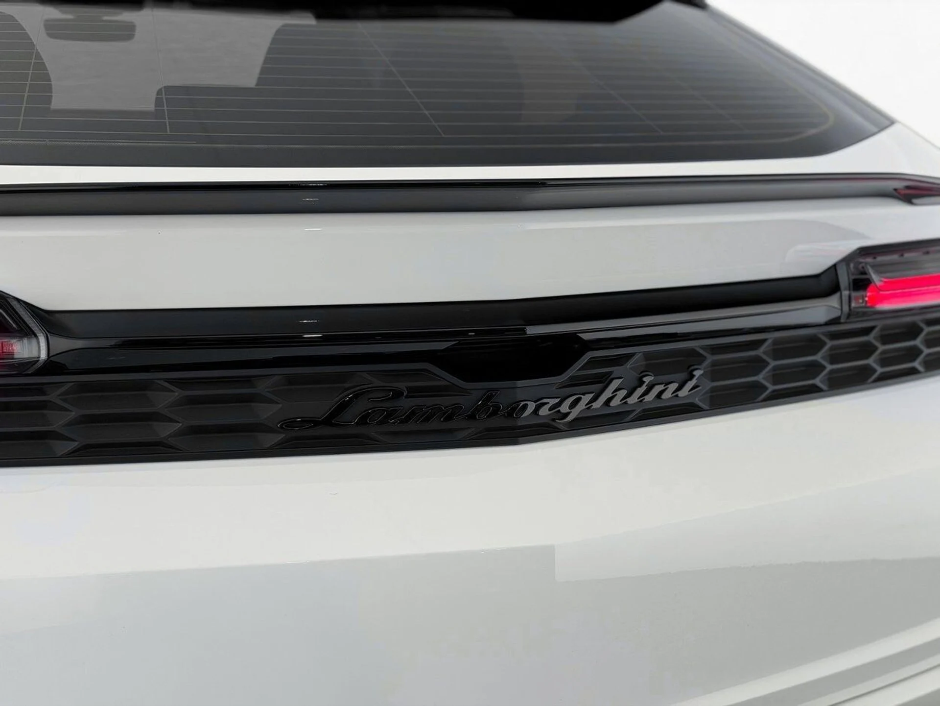 mph045_1585577553_a8b77773caf30af96eed823be29cadbfx_9904250037