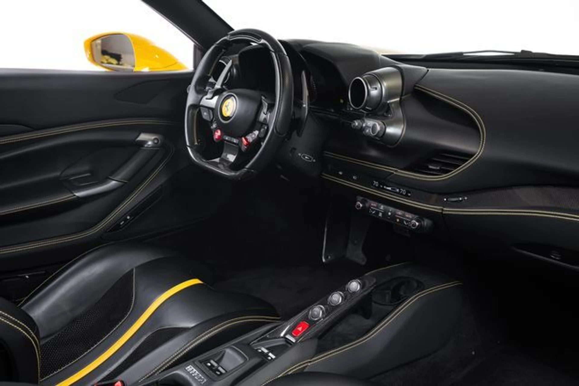 mph045_1593035923_7ae7b1ecd7d19b1253580028abee24c2x_b0eba3c2ae