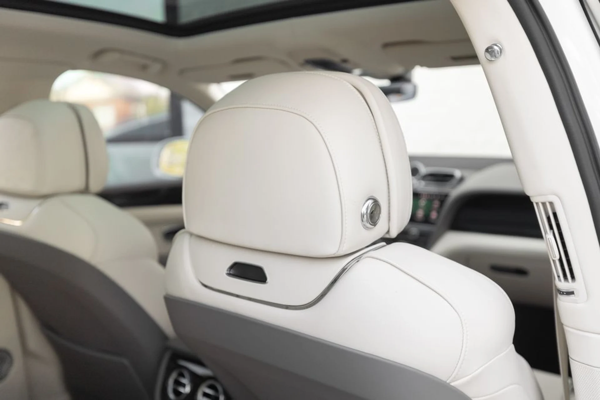 mph045_1600062621_d0cec70ddf75995ccc0ee8a7ba238c11x_e054309d5e