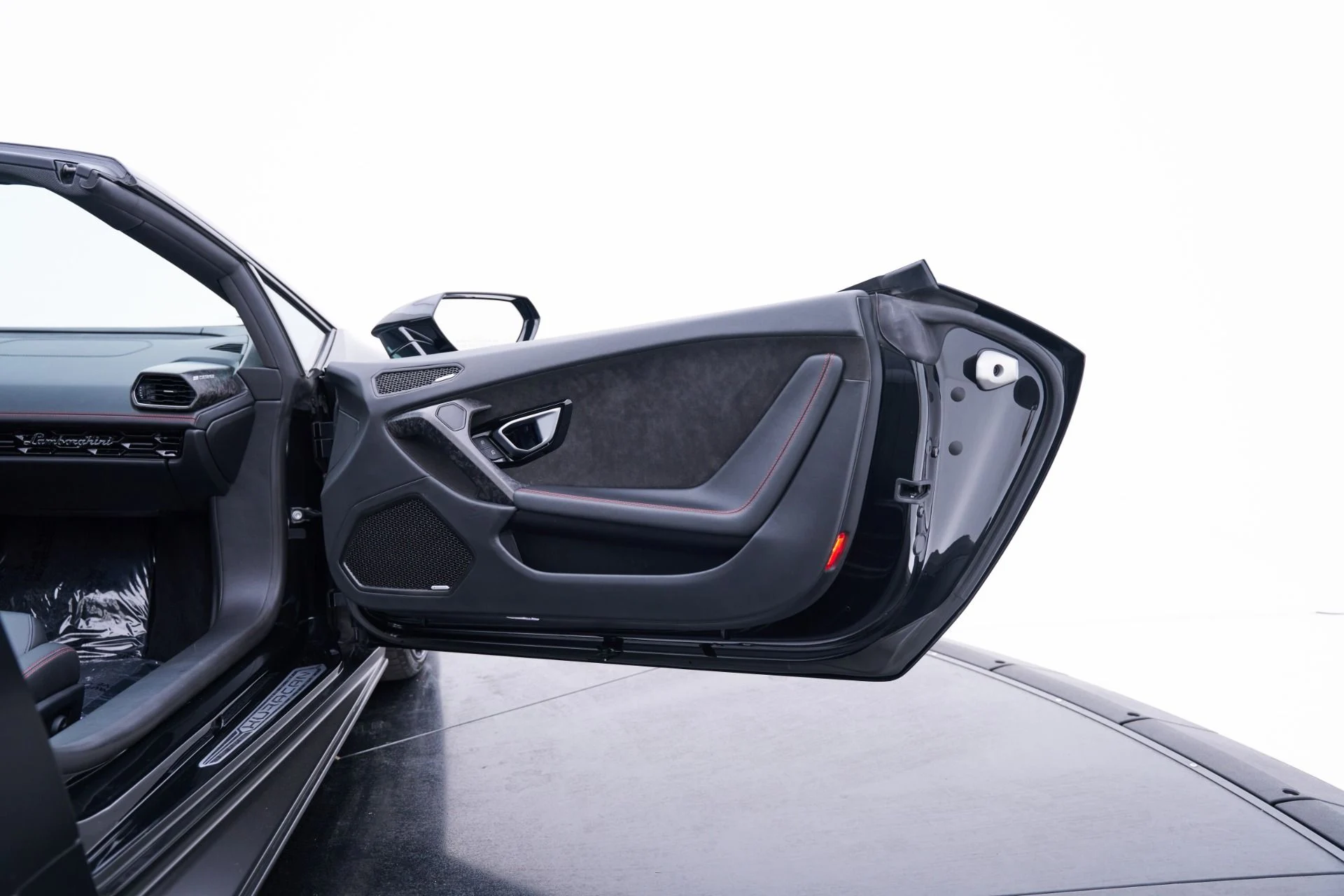 mph045_1605449488_Used_2022_Lamborghini_Huracan_EVO_Base_1792542181_de43806738