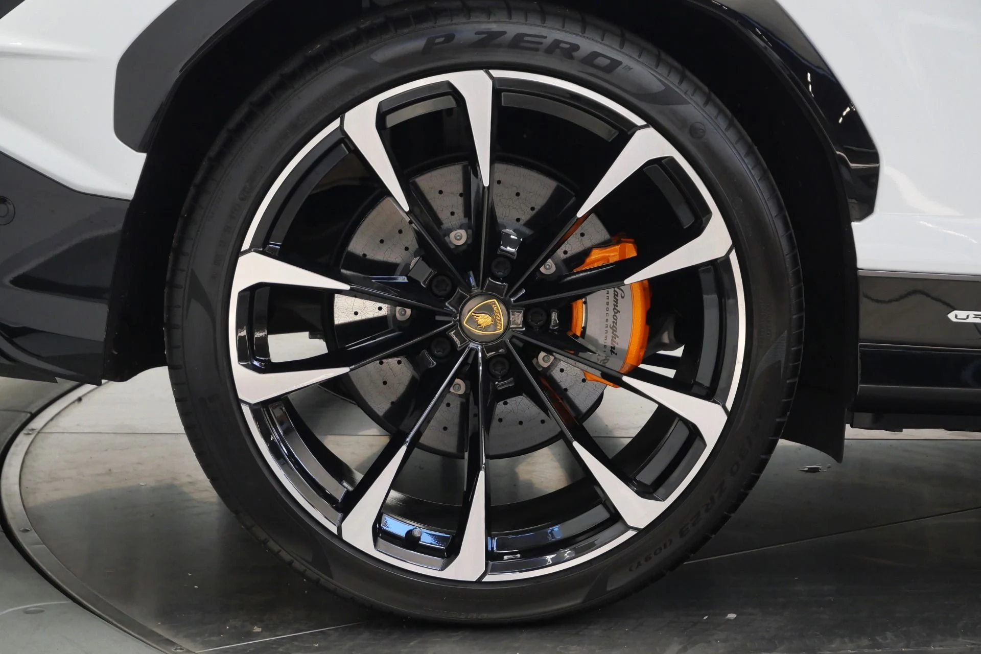 mph045_1629859744_Used_2023_Lamborghini_Urus_S_Very_Low_Miles_657_Horsepower_Bang_and_Olufsen_Audio_1781208380_cd6dc97e40