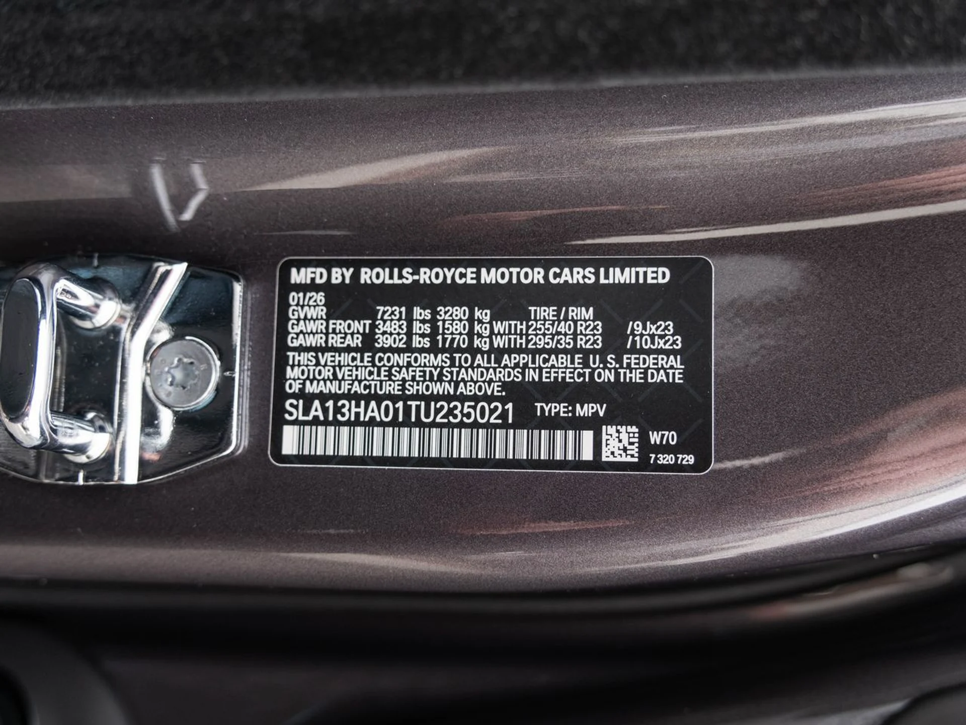 mph045_1636487982_6e9c21aae16cdcfa7120d30bb664156cx_1300ada179