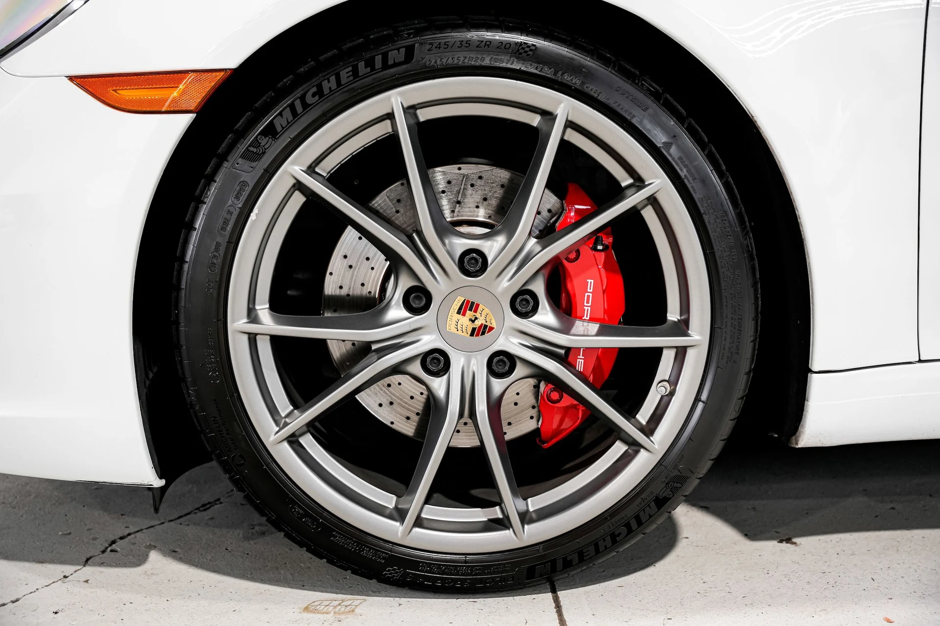 mph045_1638164241_077fb58f2c4ca781505b63bf06be24f8x_465c2c98e2