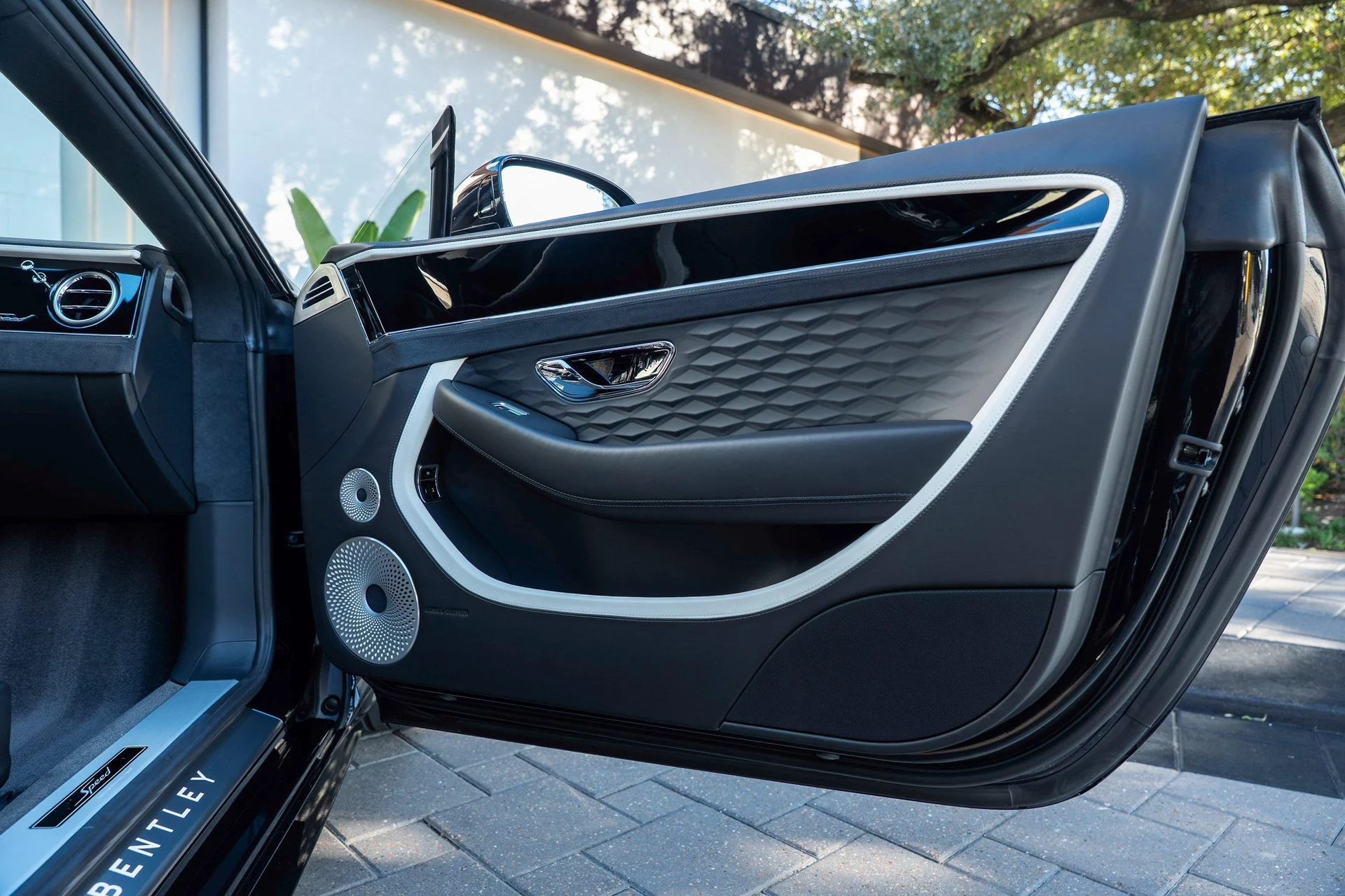 mph045_1662597822_477619927_69561c90f80080d0668be29f_386b3bfd09