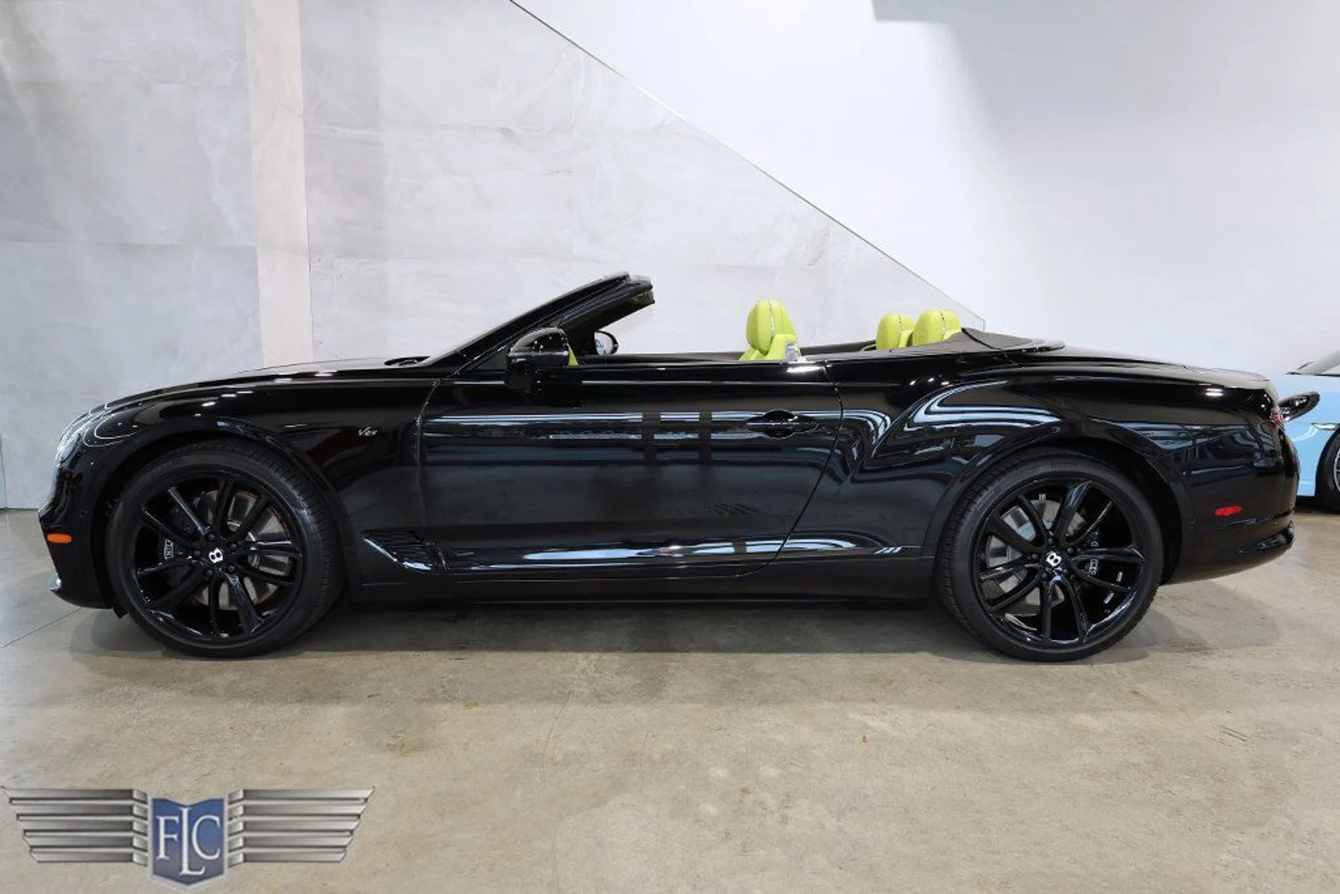 mph045_167837614_used_2021_bentley_continental_gtcv8mullinerconvertible_9689_22975128_46_1024_9cb748b739