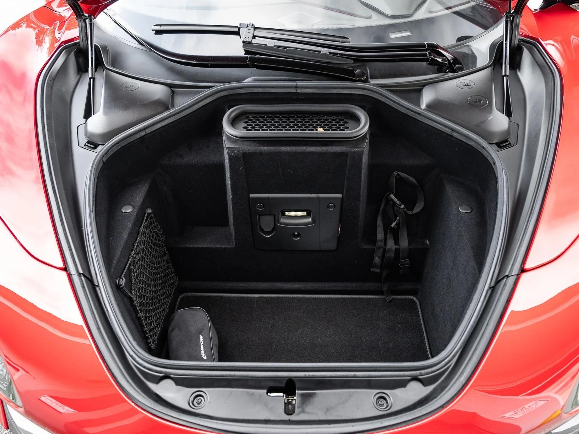 mph045_1692625856_Used_2020_Mc_Laren_720_S_1766077583_37d5b3d0f9