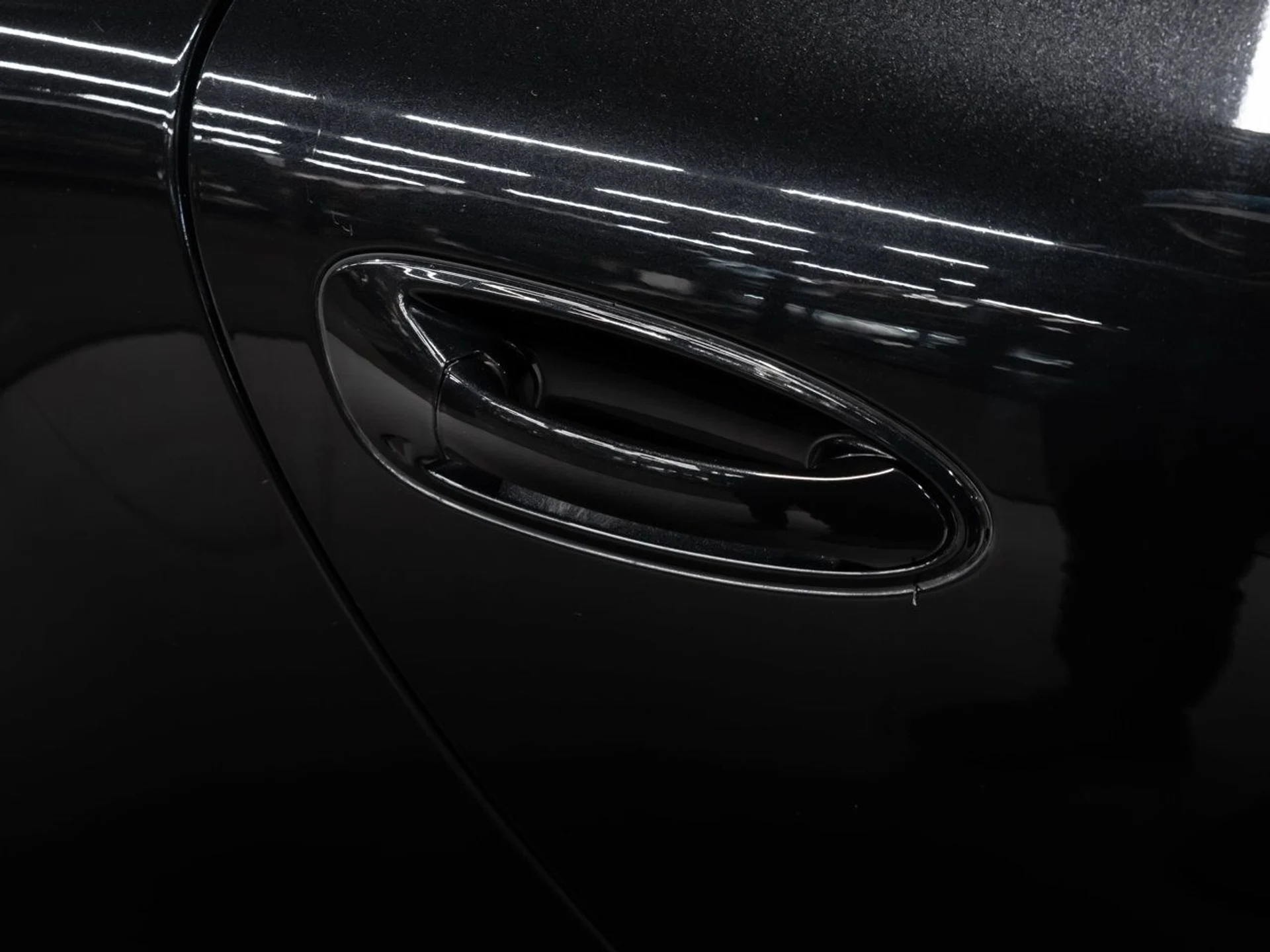 mph045_1727545659_porsche_911_2006_4e99177a74