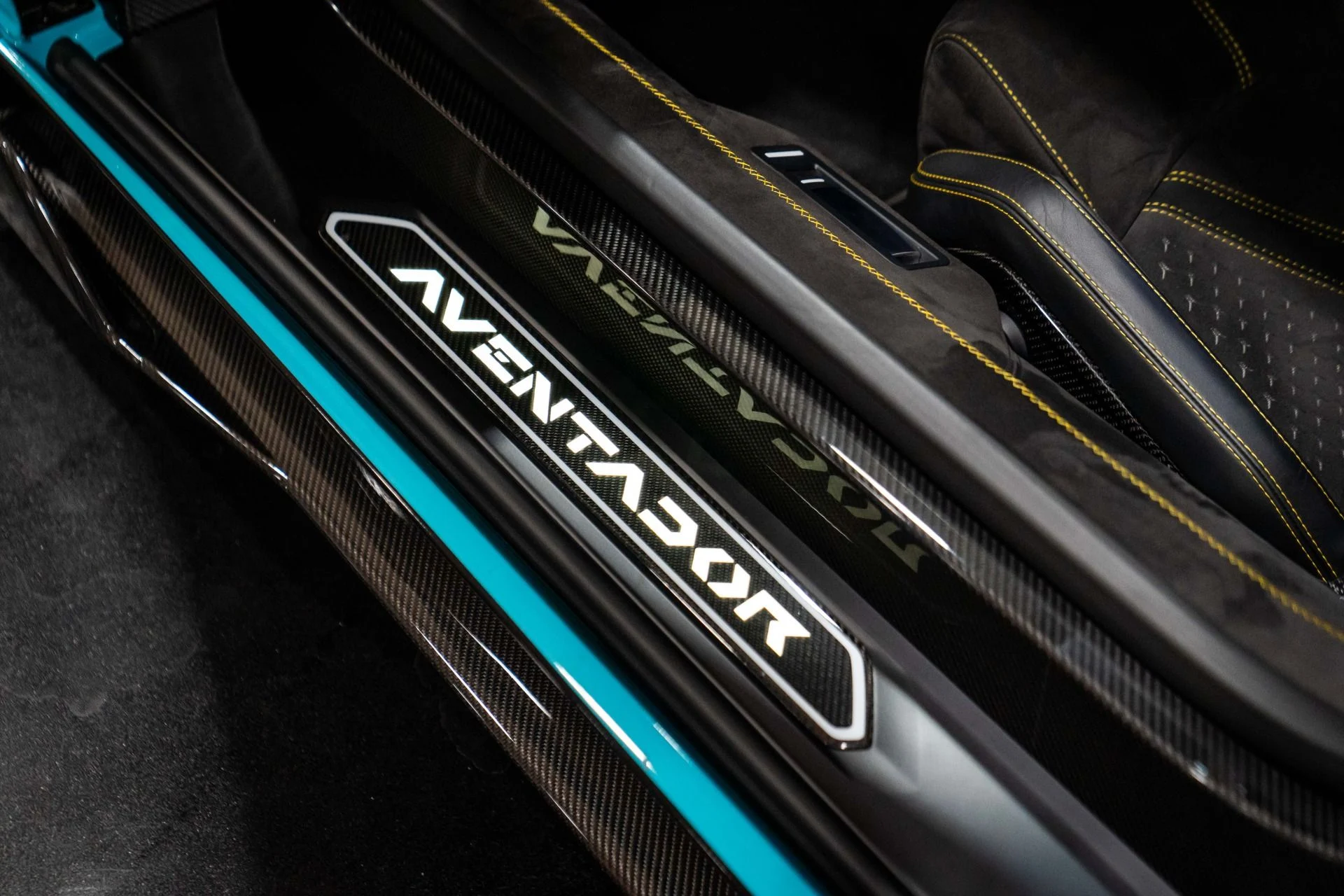 mph045_1738408563_Used_2022_Lamborghini_Aventador_LP_780_4_Ultimae_BLU_GLUACO_F1_Brilliant_Exhaust_1766165841_2a994cdc38