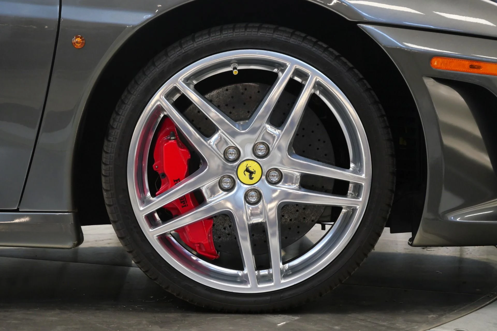 mph045_1740196568_Used_2005_Ferrari_F430_1760551020_2e28201aa7