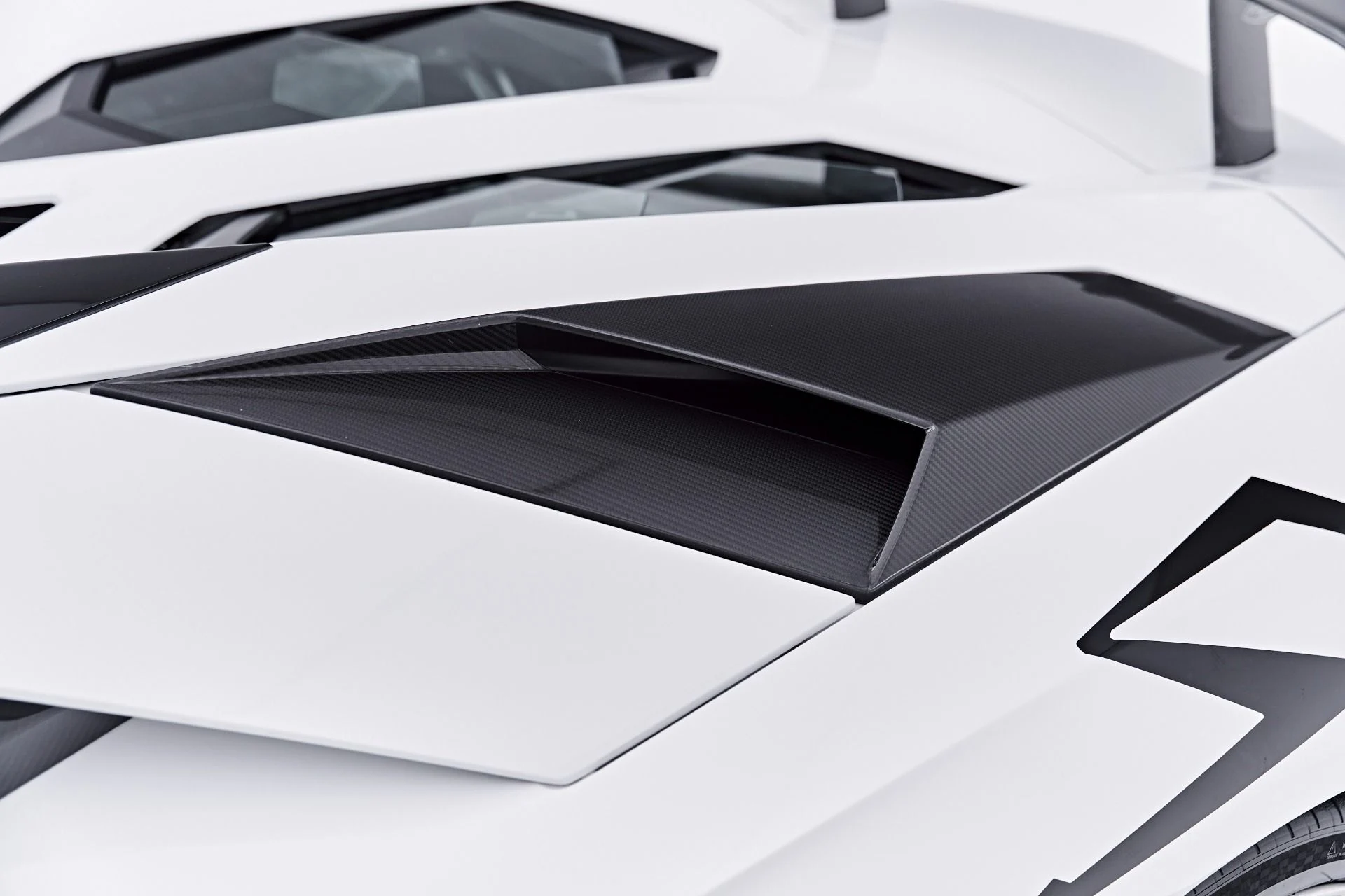 mph045_1746105093_Used_2016_Lamborghini_Aventador_LP_750_4_Super_Veloce_1785199451_fe559d6780