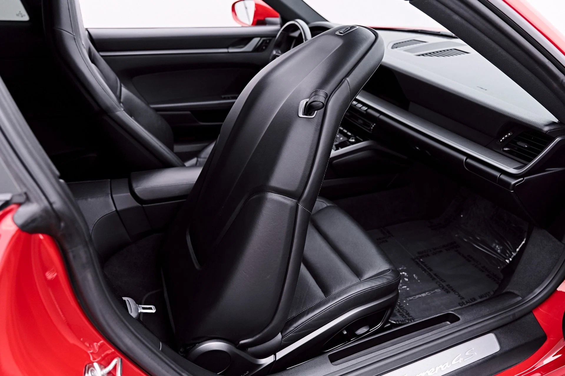 mph045_1754401229_Used_2020_Porsche_911_Carrera_4_S_1788381481_0d67563145