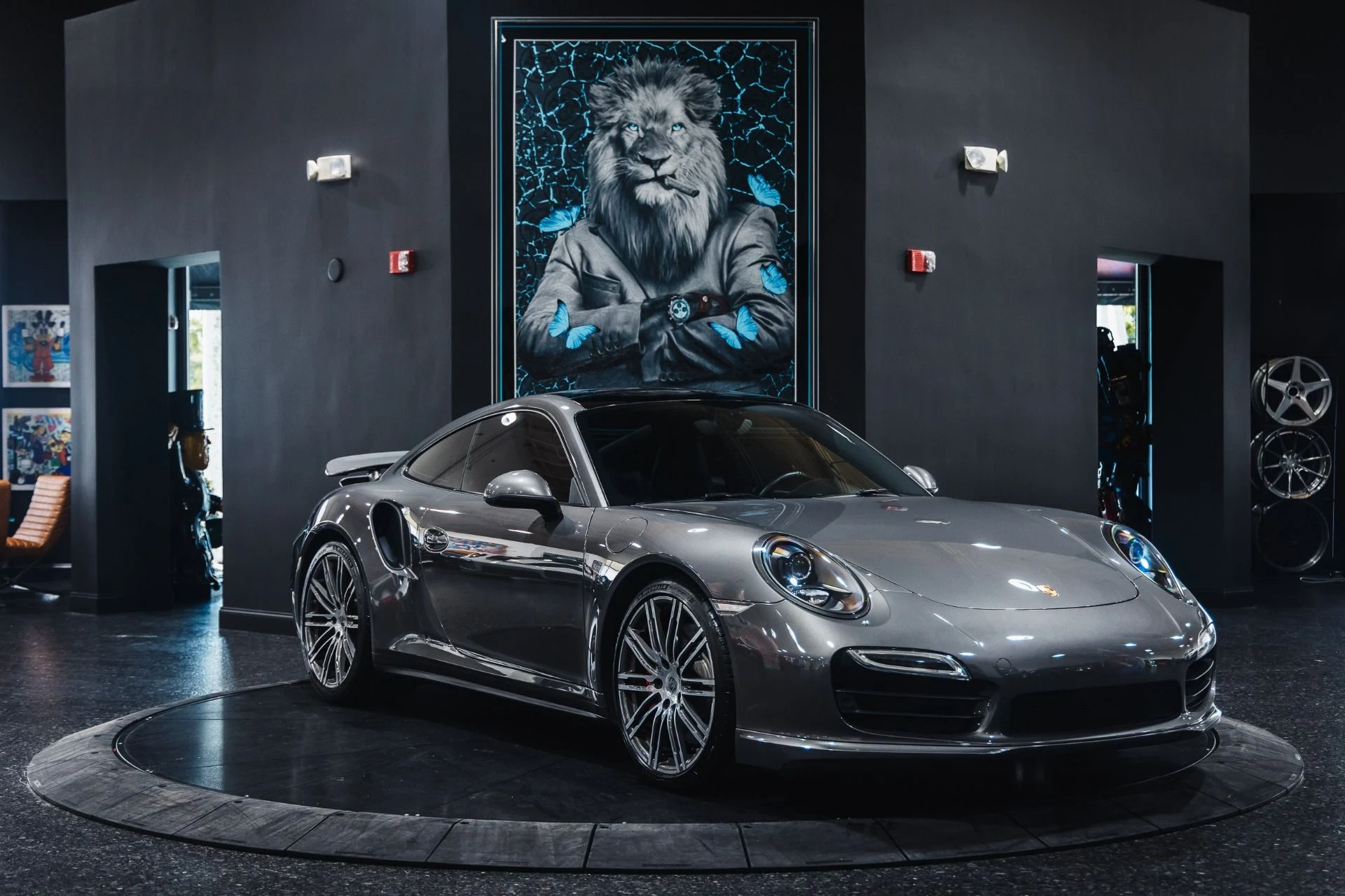 mph045_1784801158_Used_2014_Porsche_911_Turbo_1775101066_5f8dd1137d