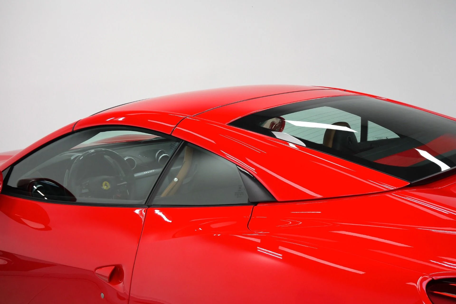 mph045_179321264_Used_2019_Ferrari_Portofino_Daytona_Seats_High_Power_Hi_Fi_Carbon_Fiber_and_Leather_Steering_Wheel_1775750946_4199f7bd2c