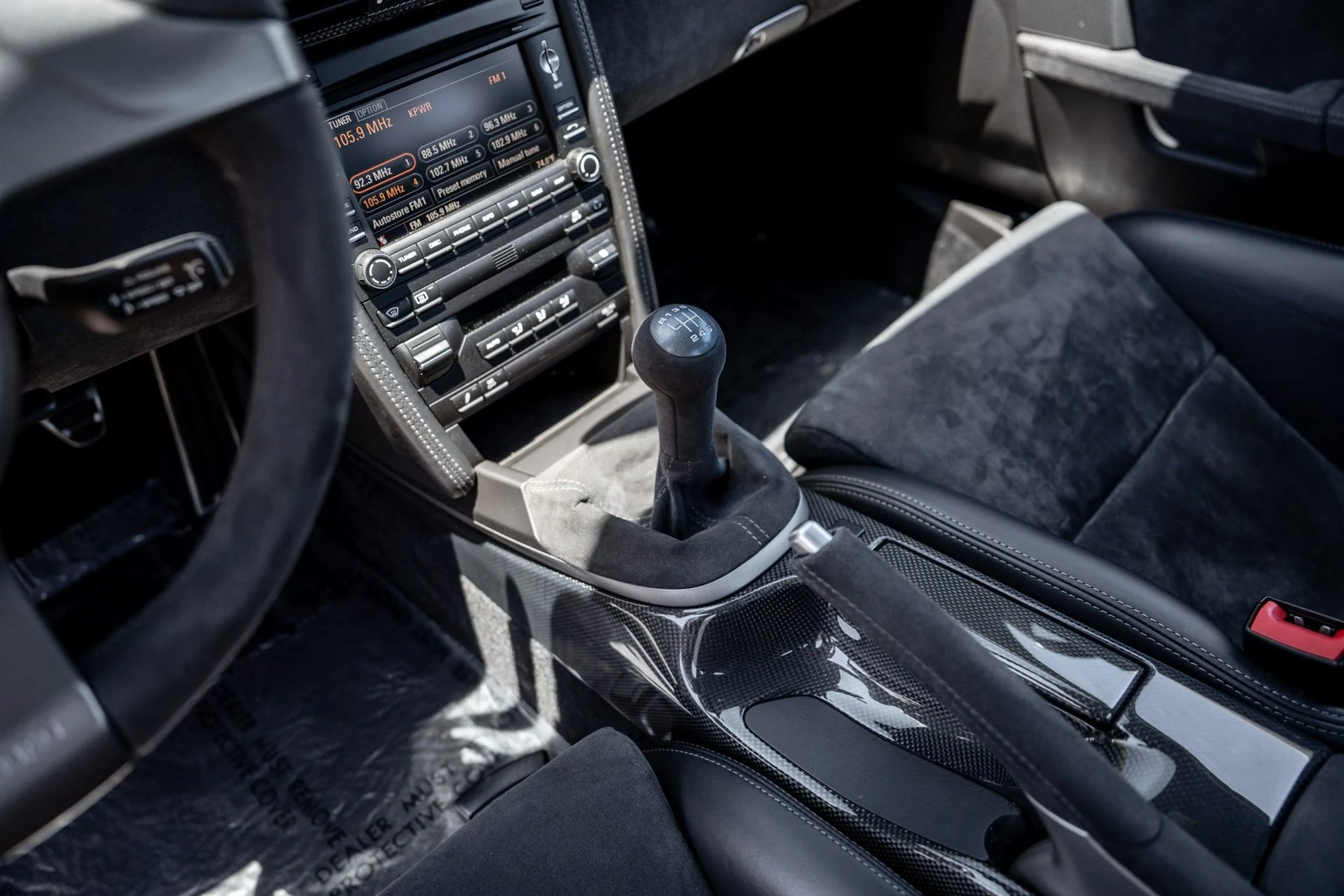 mph045_1797772363_Used_2011_Porsche_911_GT_2_RS_1752601703_283b62ac9f