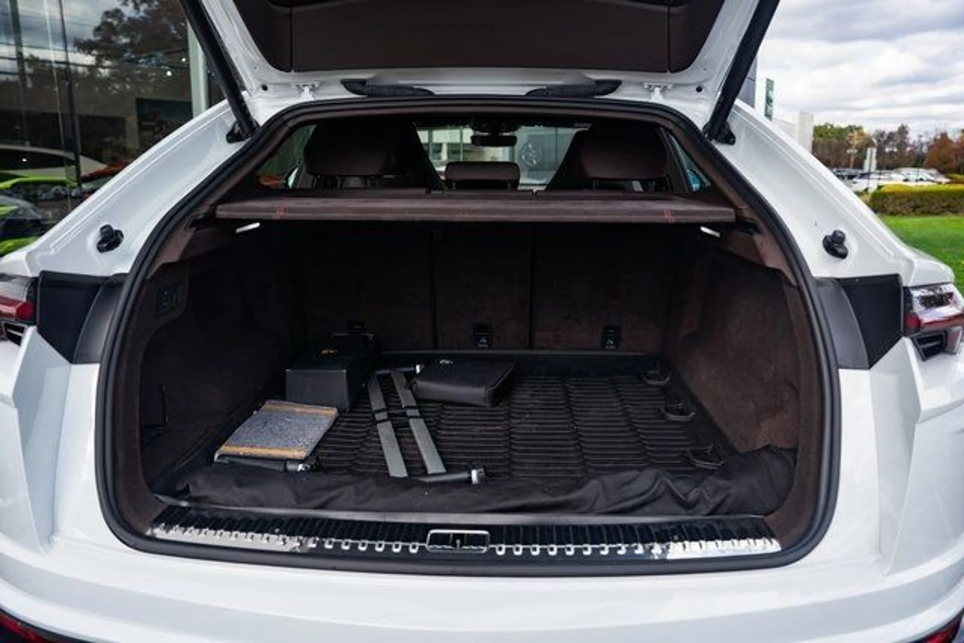 mph045_1805518371_52df821f274b9f1e6290c0c12af5677a_9147b5e171