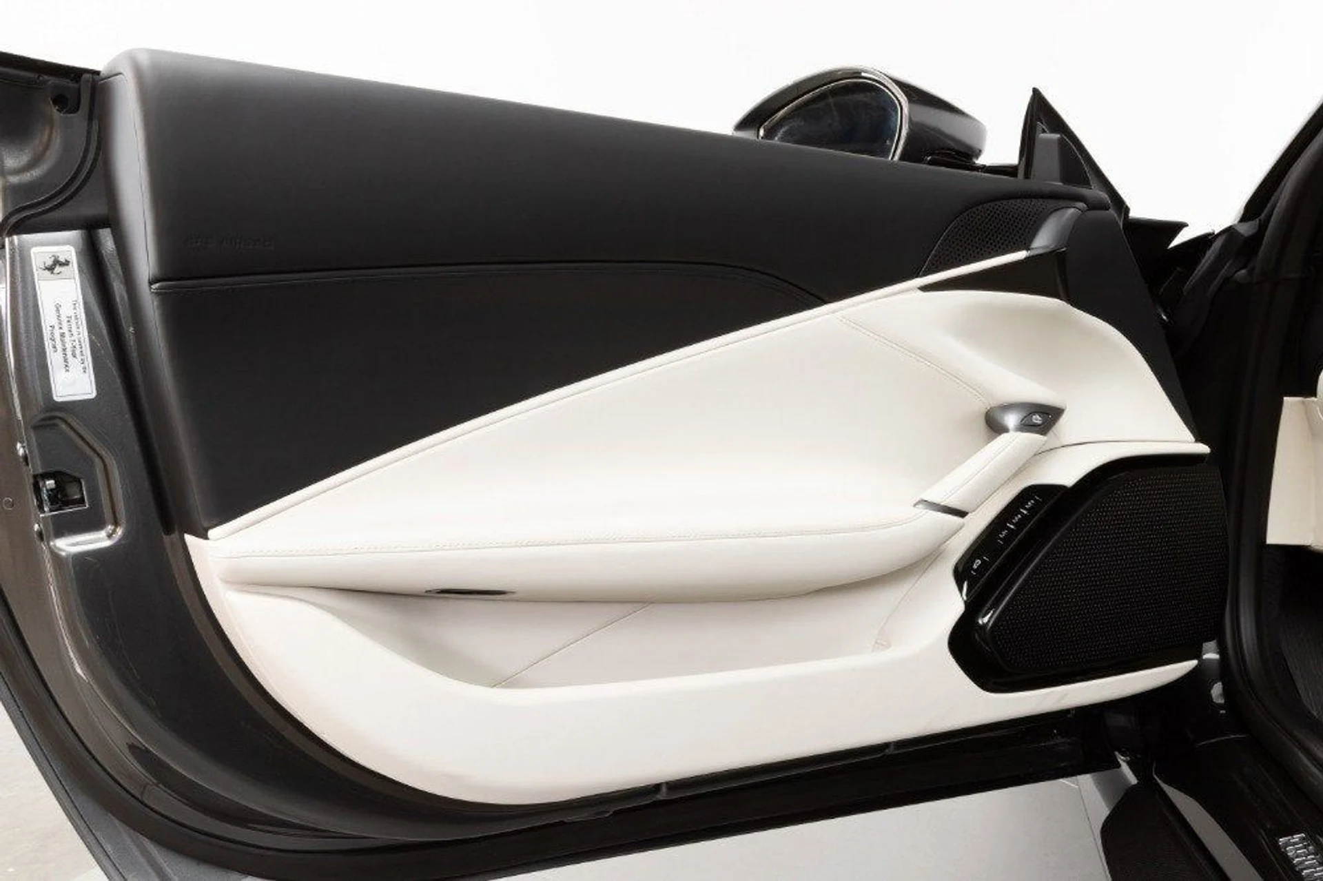 mph045_1818797651_e181b499055840f8a0f2b061efec763d_57da9f19bf