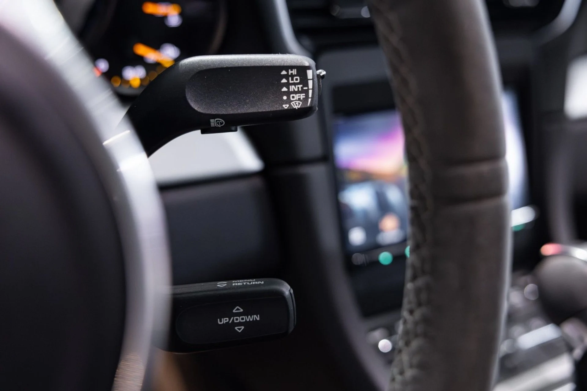 mph045_1820282678_ug_90ef09b460