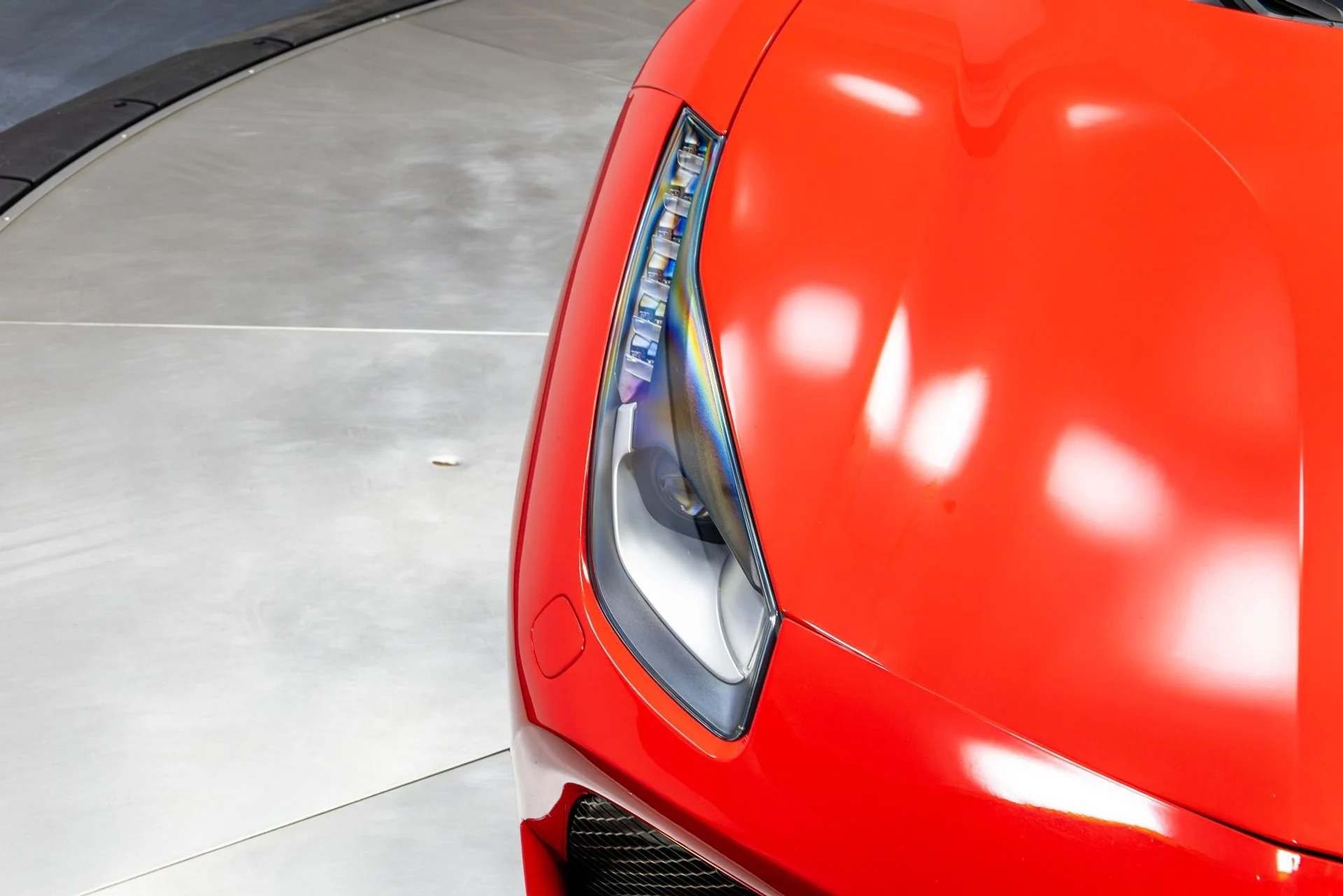 mph045_182235495_Used_2018_Ferrari_488_GTB_1775864640_b0f6d5966d