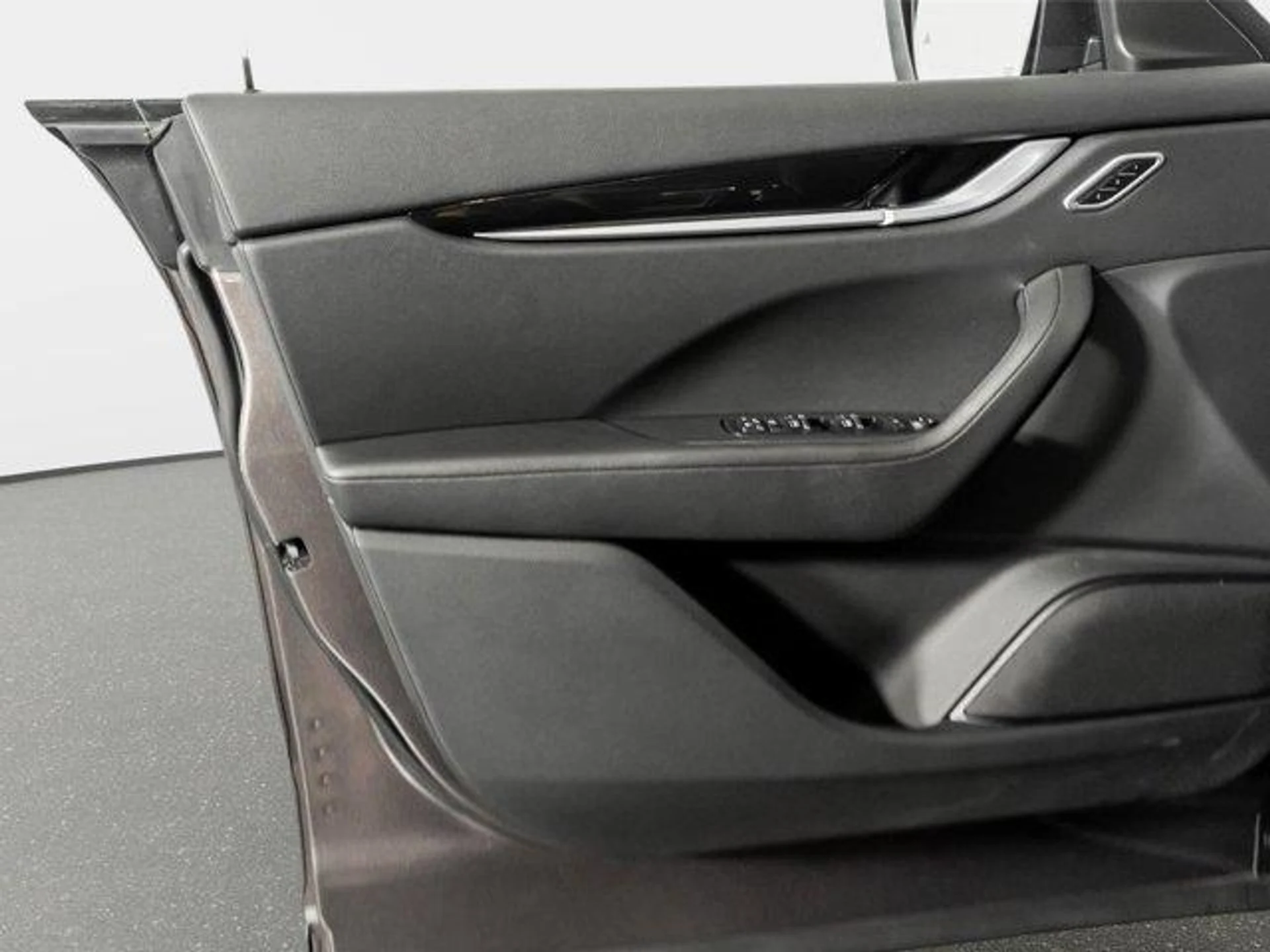 mph045_185188496_Z5_Wo_Q9_e_C94_Bl_U_Asf_N_Ps_Db_Q_Eee4_63d361a866