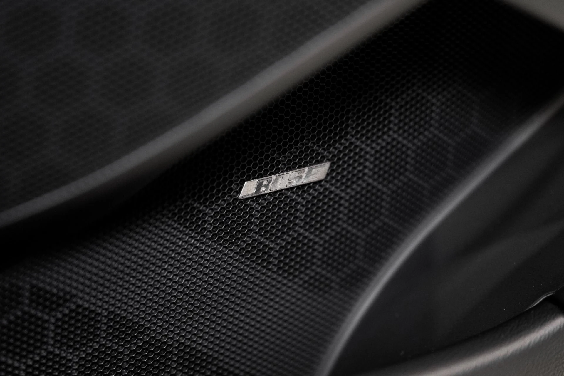 mph045_1864195818_Used_2023_Porsche_718_Cayman_GT_4_RS_1776783912_2550ca3449