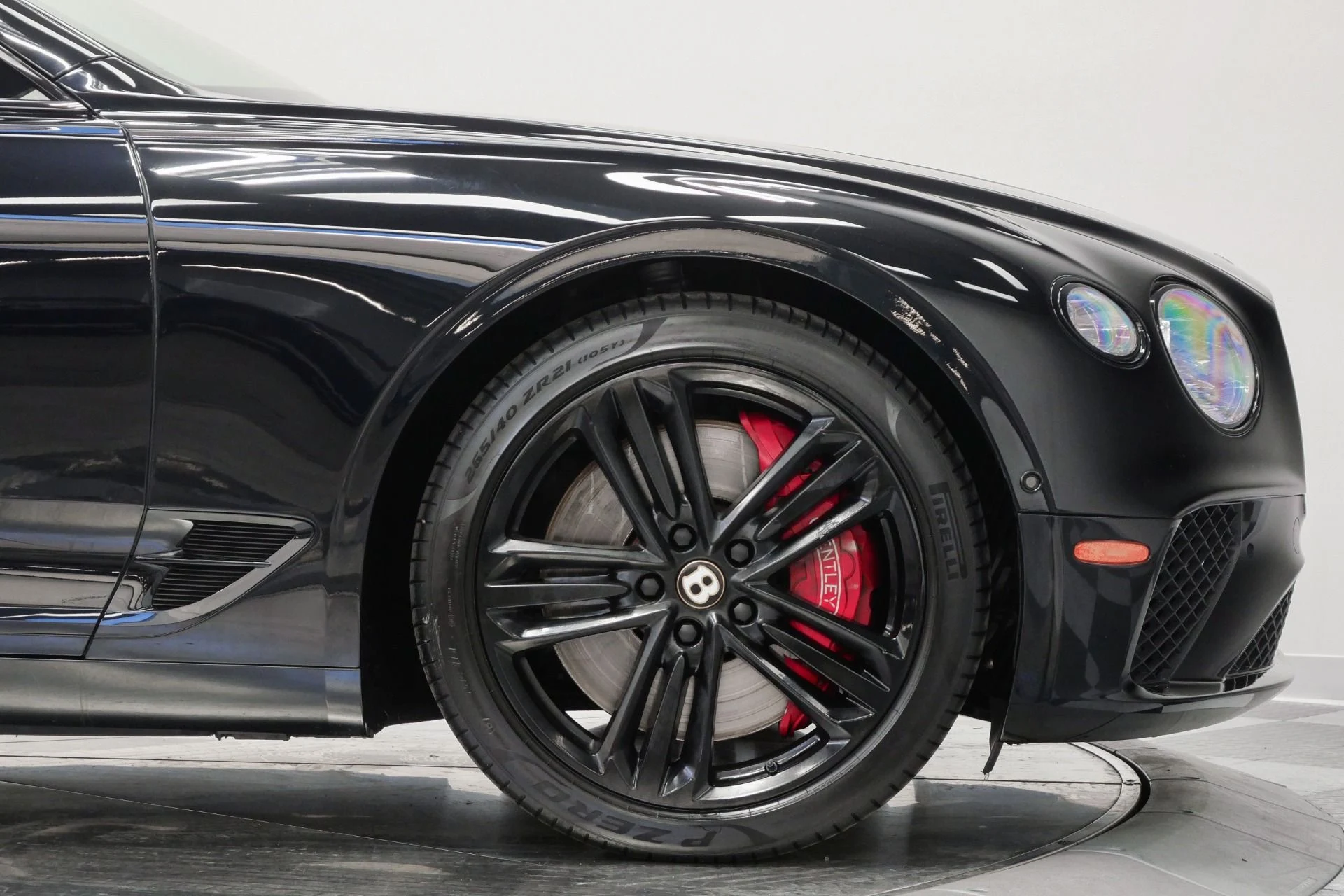 mph045_1888790046_Used_2020_Bentley_Continental_GTC_V8_Blackline_Specification_Front_Seat_Comfort_Specification_1768247272_7ae4987e34