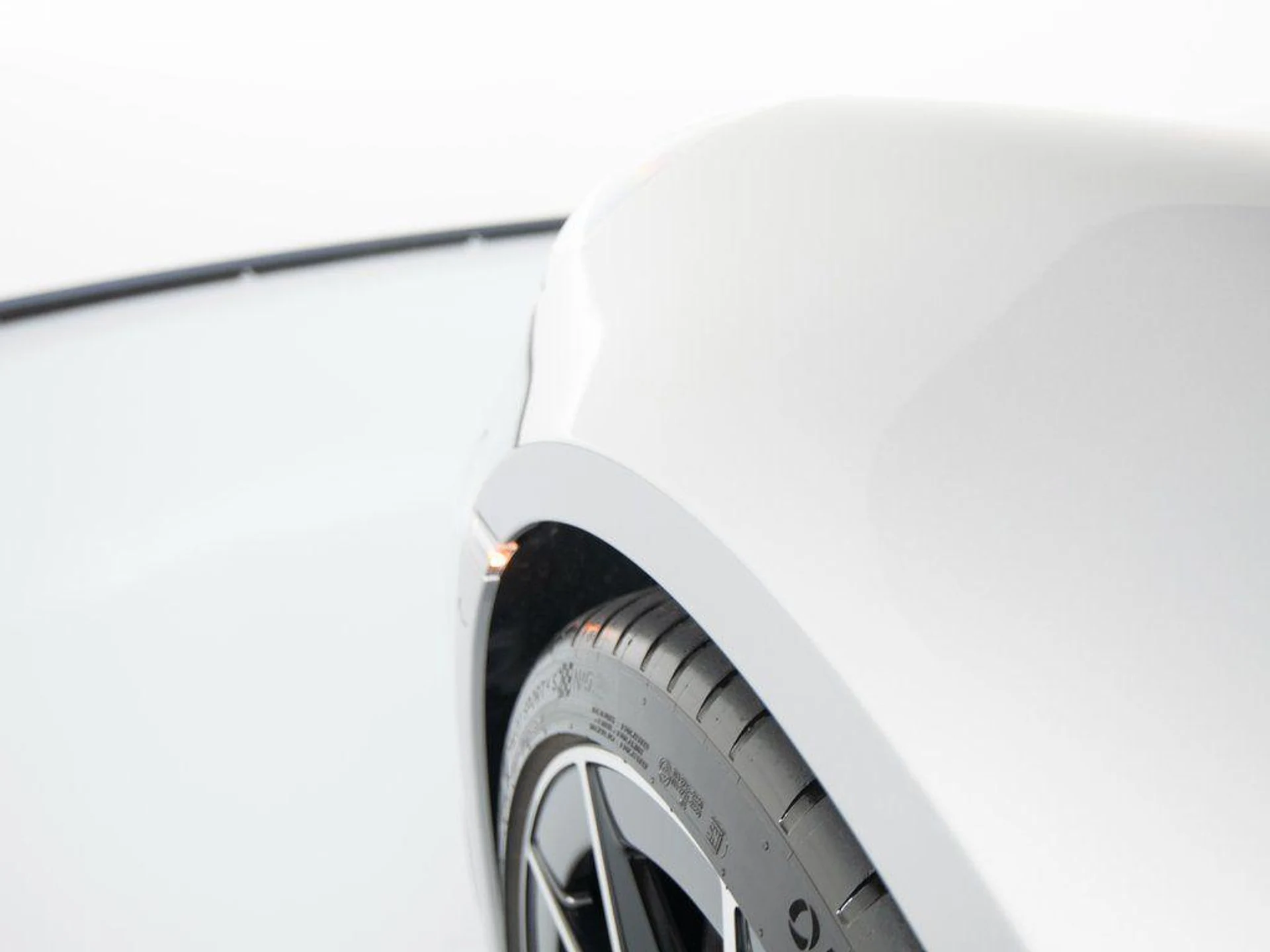 mph045_189551348_a_F9_DG_3_A_1_Rgd0_SL_islh6_Eg_Yy_B4_c659ea2f92