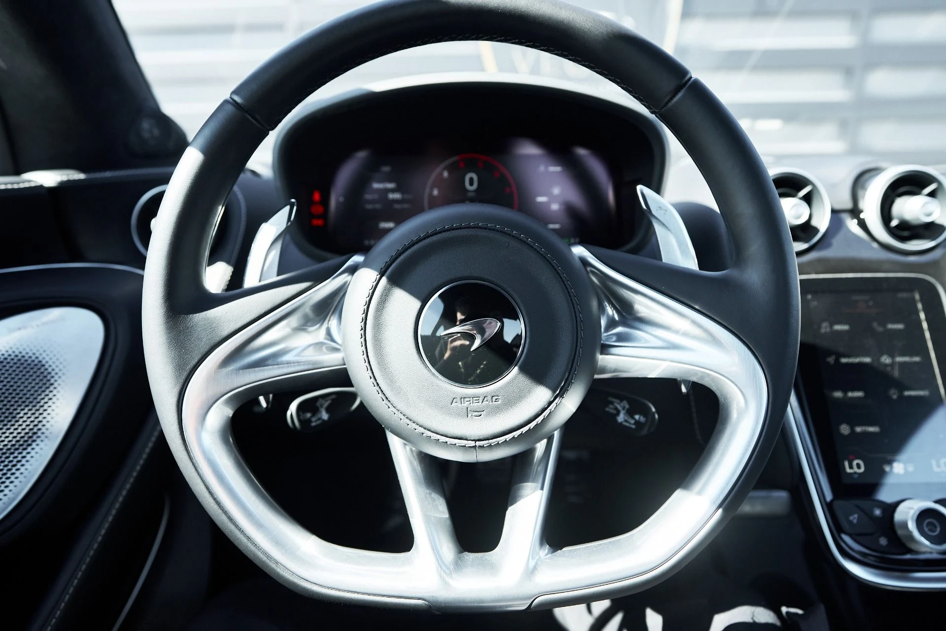 mph045_1901838575_Used_2025_Mc_Laren_GTS_1760565777_641a206e38
