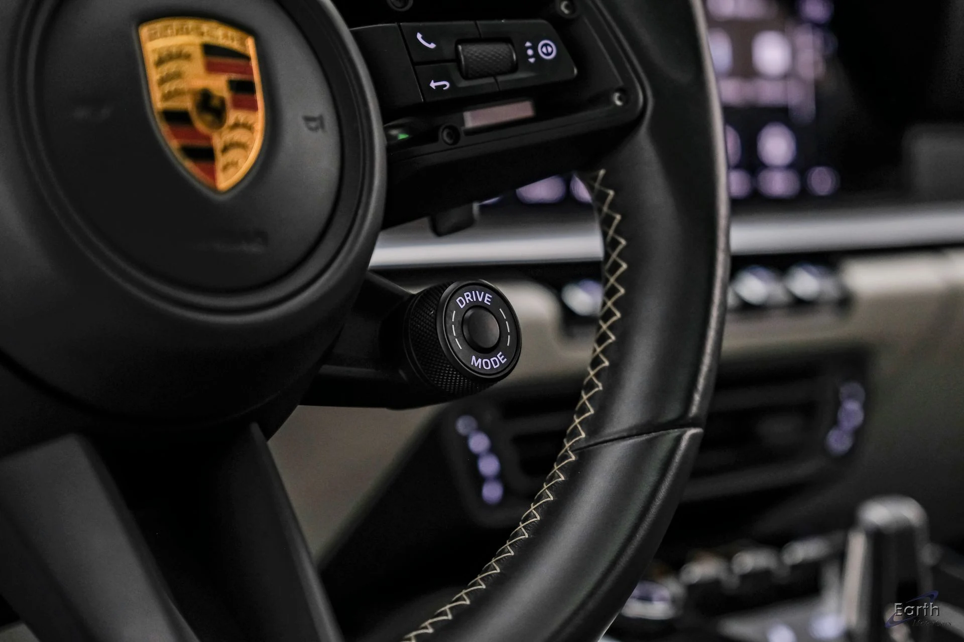 mph045_1911325553_ca92bd403b403d0b8e3abcd891c44420x_e9ed442c98