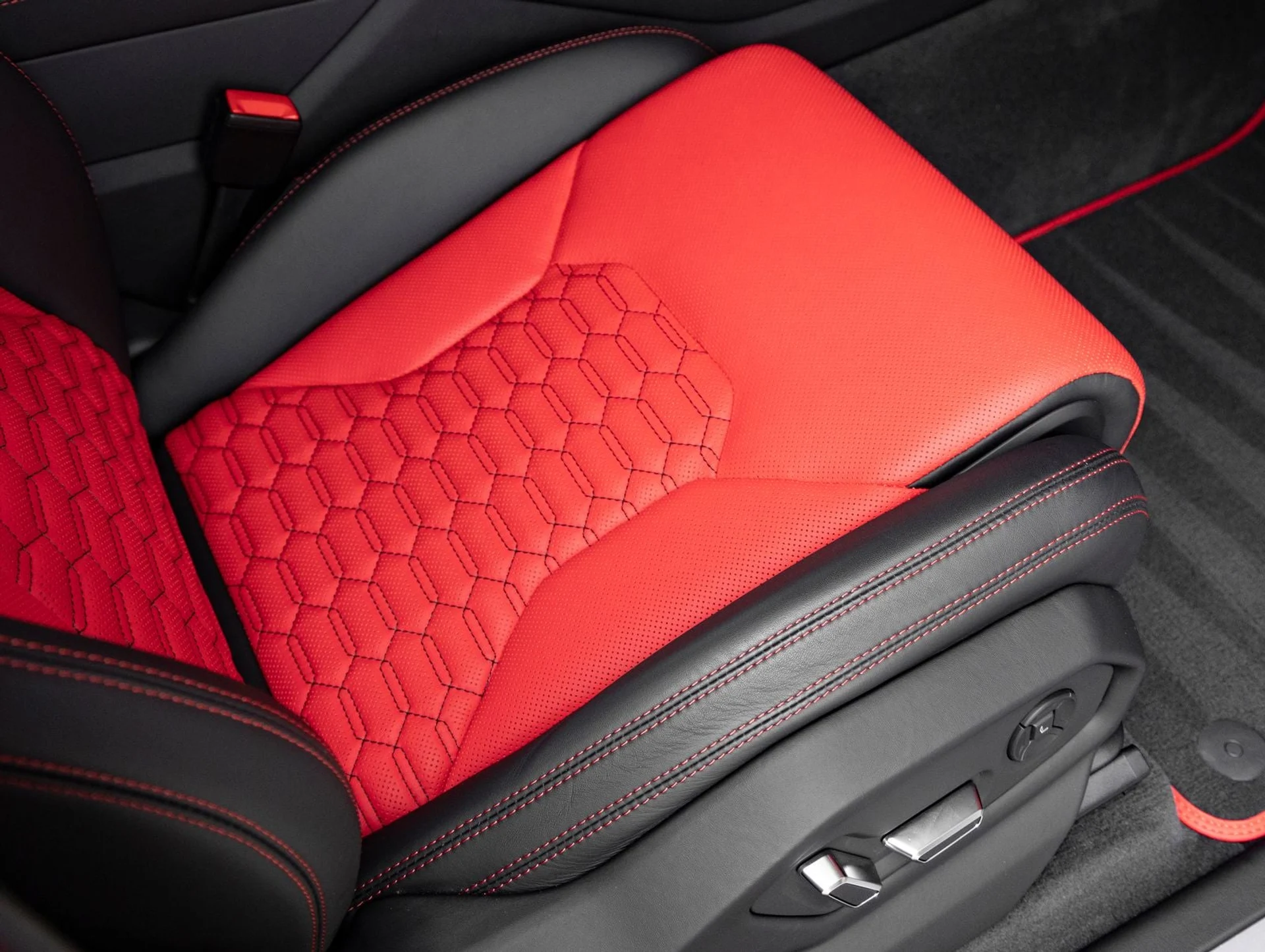 mph045_1919289944_46_da15d395f2